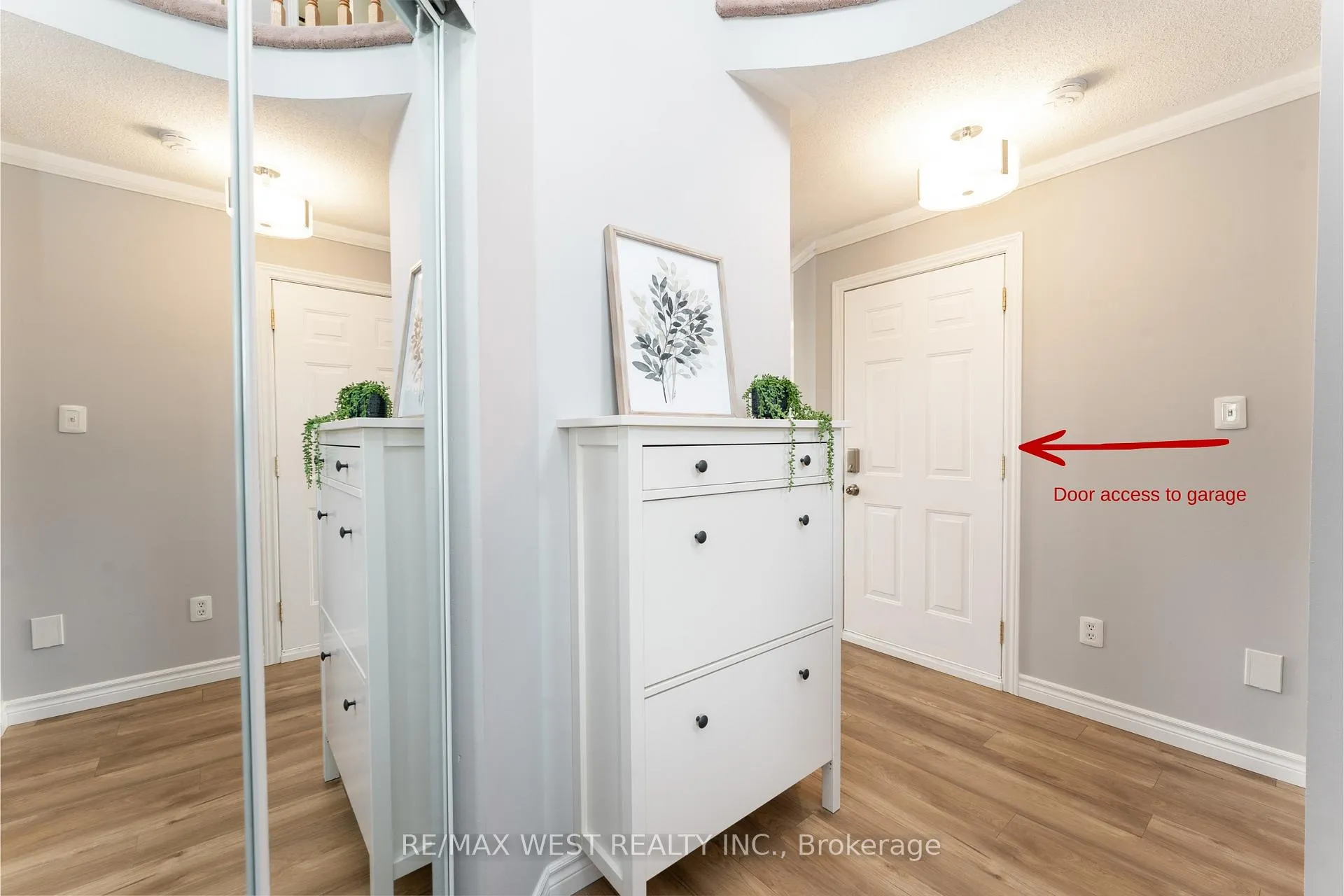 Photo 6 of 72 Bannister Street, Clarington, Bowmanville — HOMEH