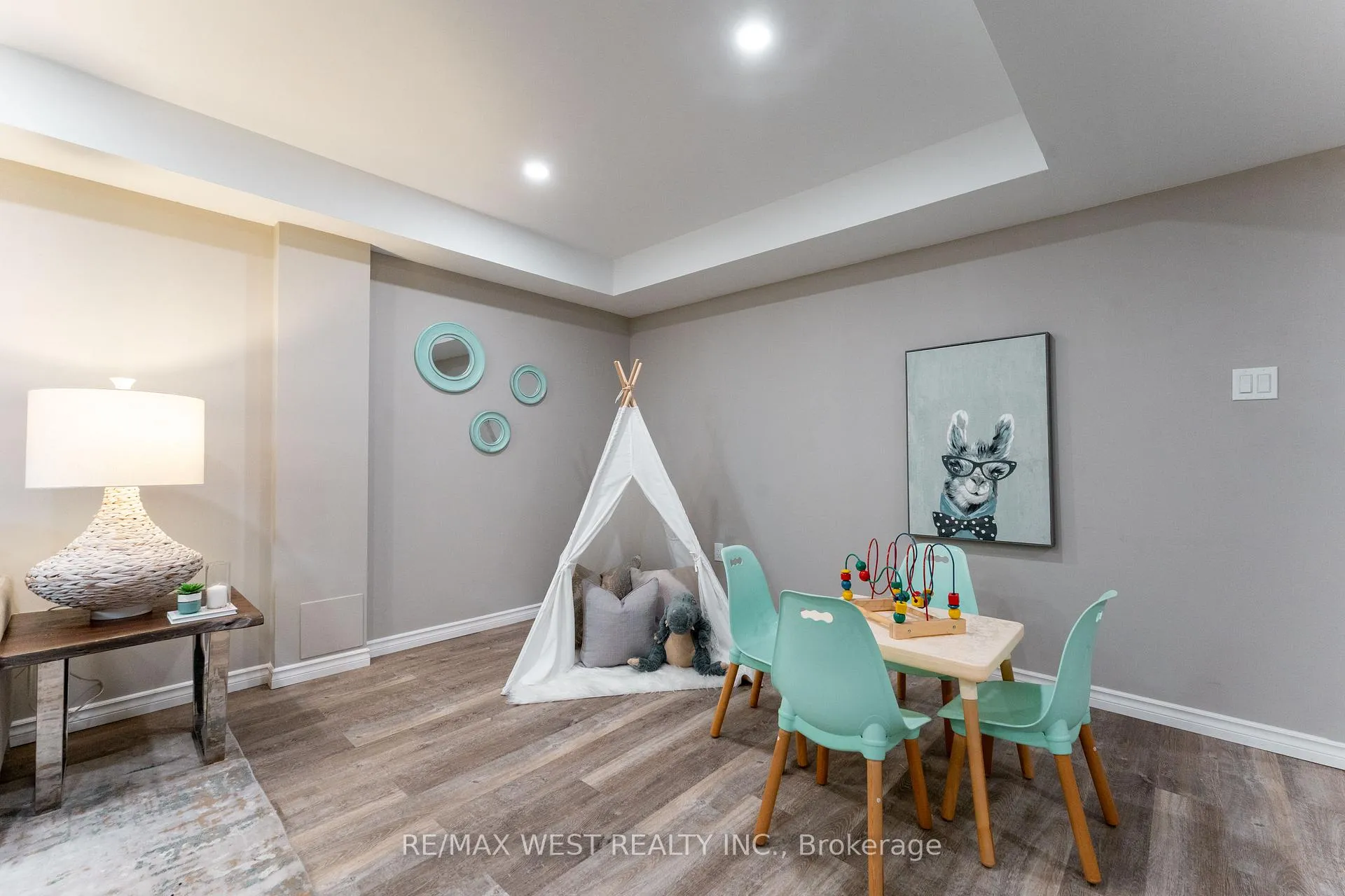 Photo 29 of 72 Bannister Street, Clarington, Bowmanville — HOMEH