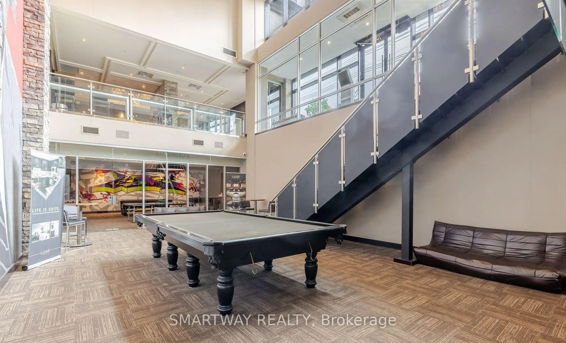 Photo 4 of Unit 913, 1235 Richmond Street, London, East B — HOMEH