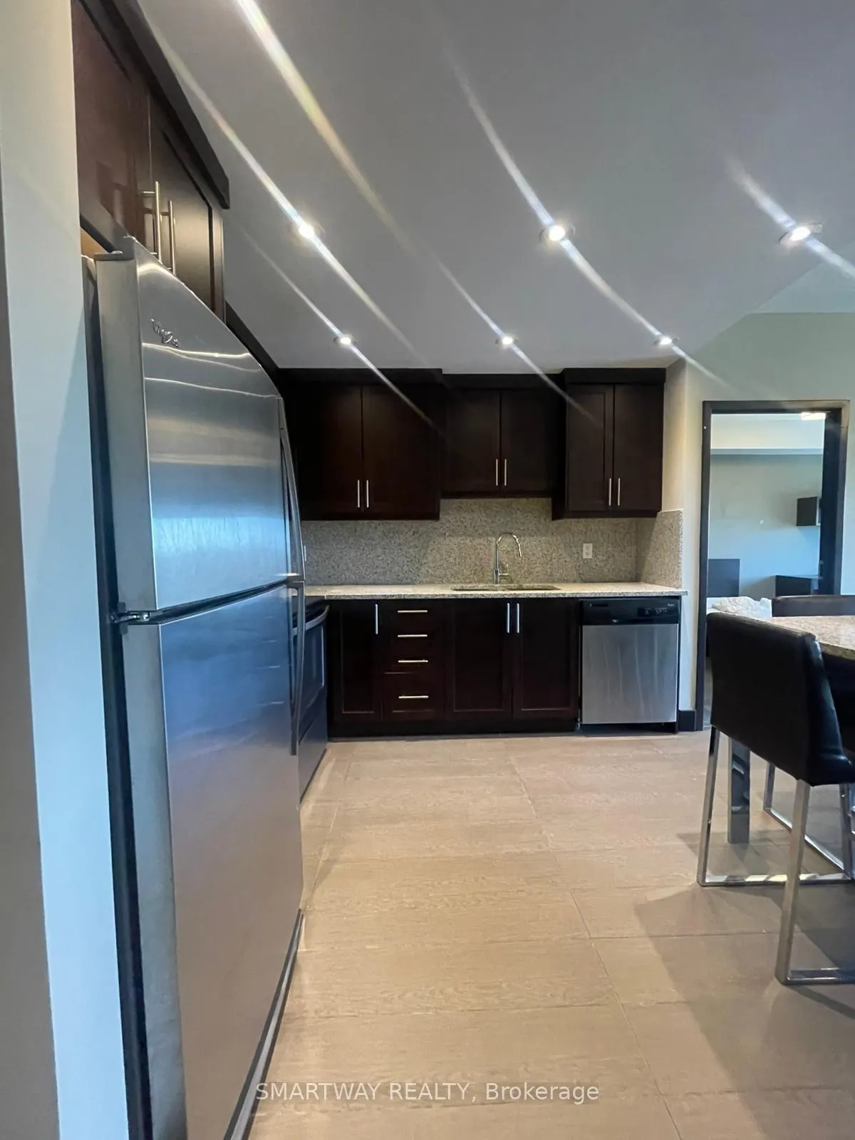 Photo 14 of Unit 913, 1235 Richmond Street, London, East B — HOMEH