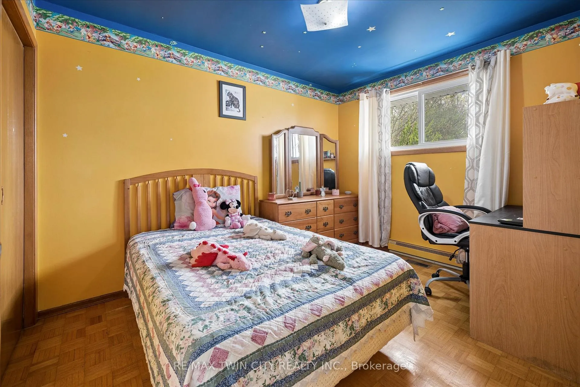 Photo 18 of 26 Tutton Place, Cambridge — HOMEH