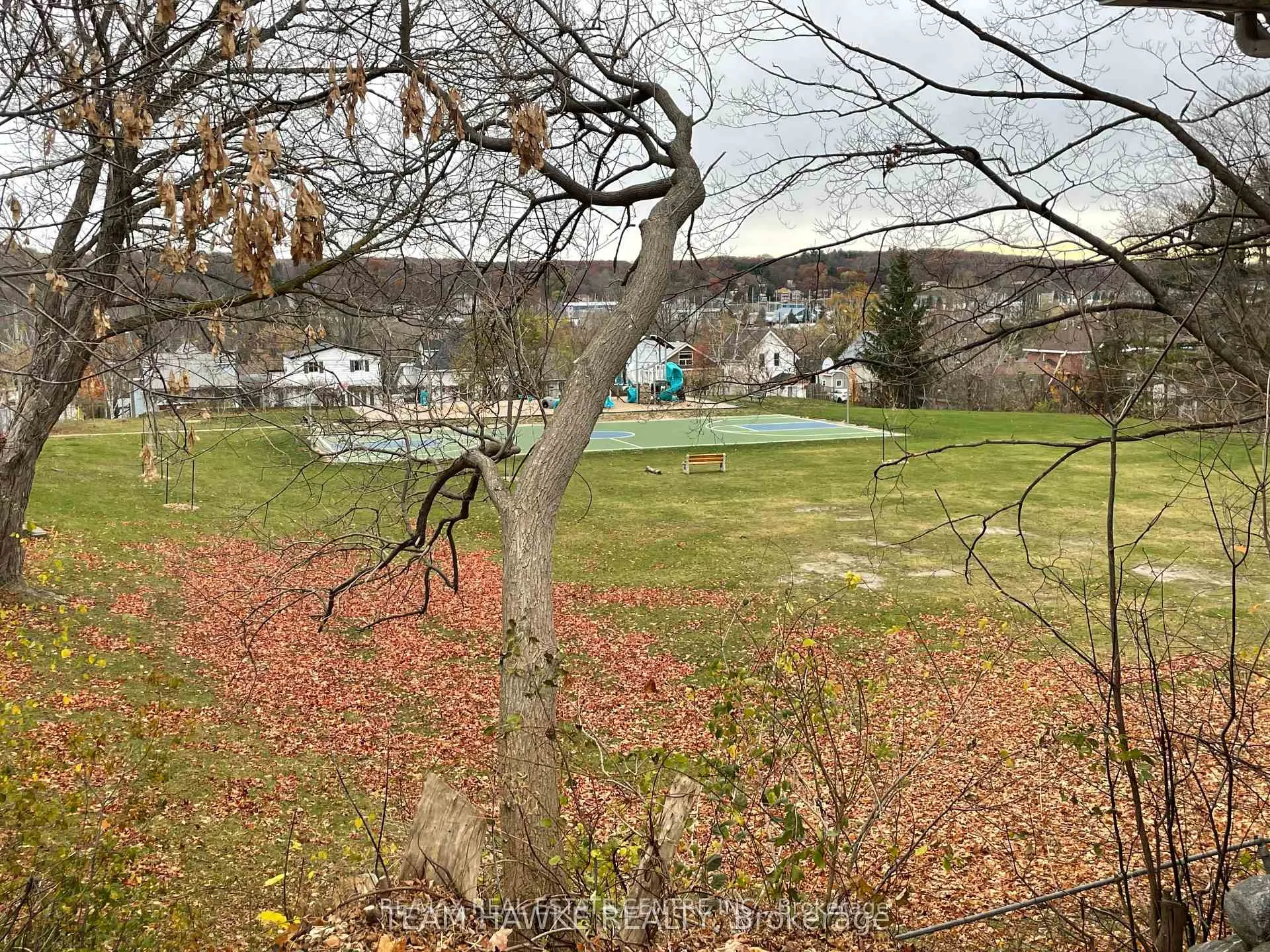 Photo 14 of Unit 1, 103 Sixth Street, Midland — HOMEH