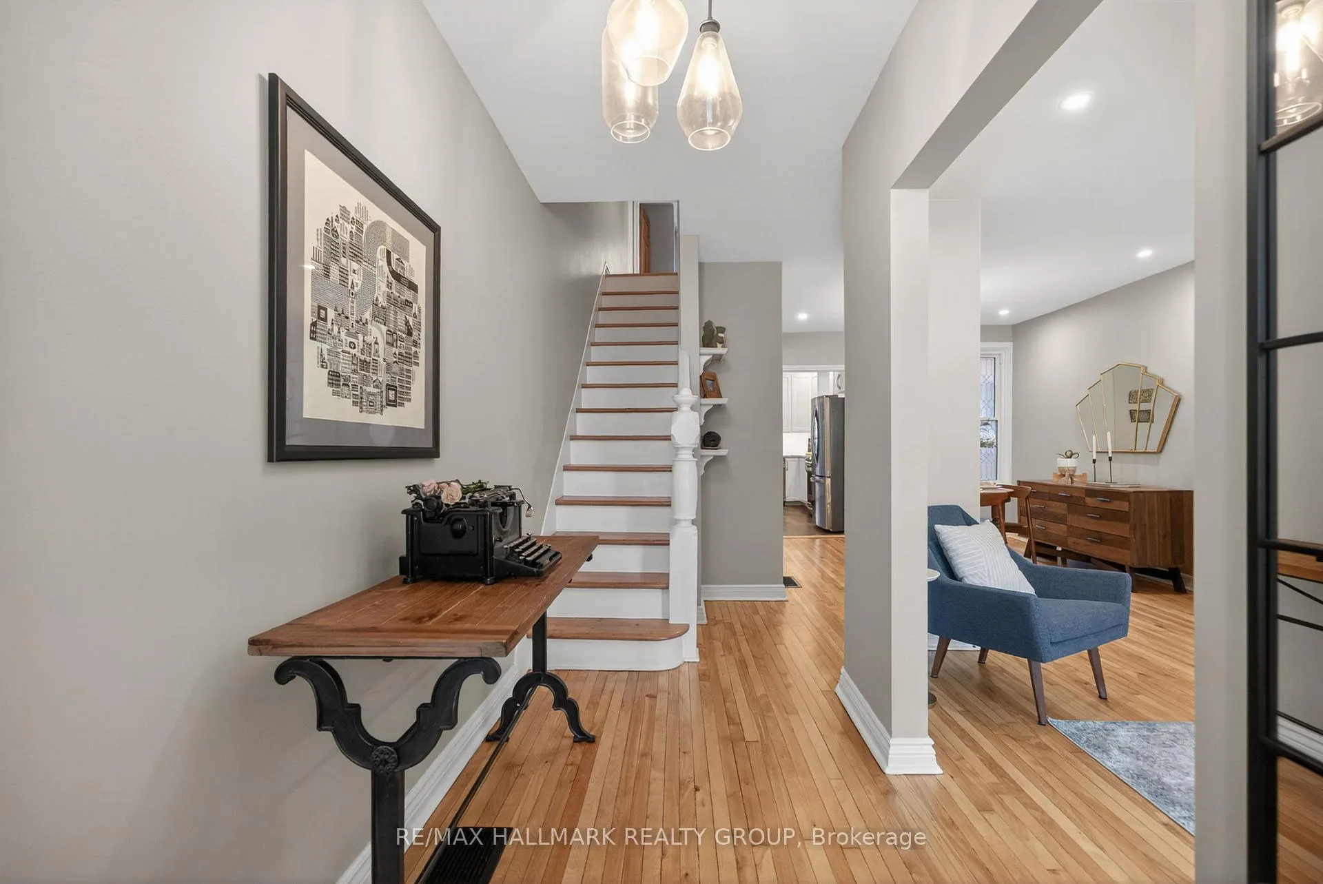 Photo 5 of 45 Strathcona Avenue, Ottawa, Glebe — HOMEH