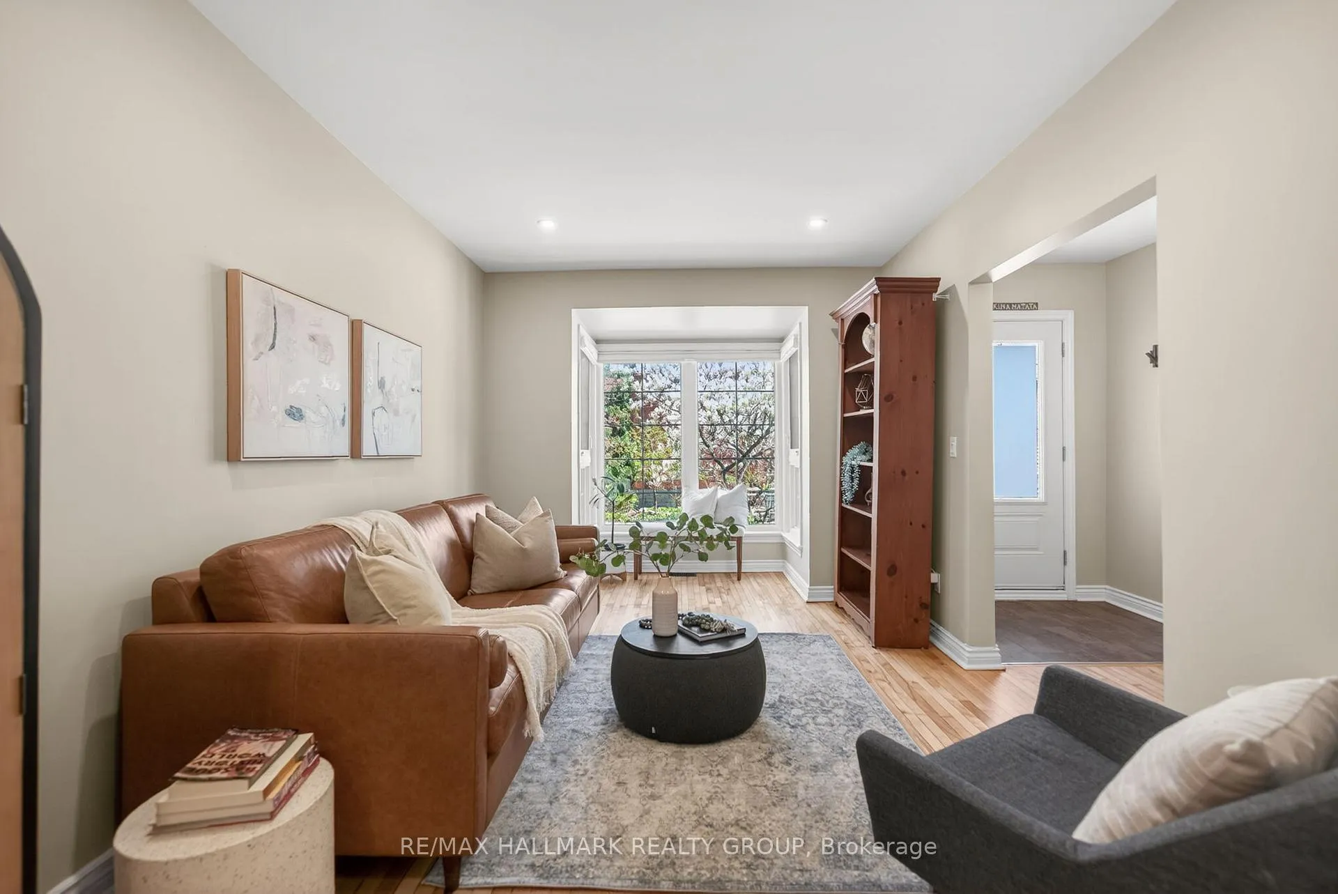 Photo 9 of 45 Strathcona Avenue, Ottawa, Glebe — HOMEH