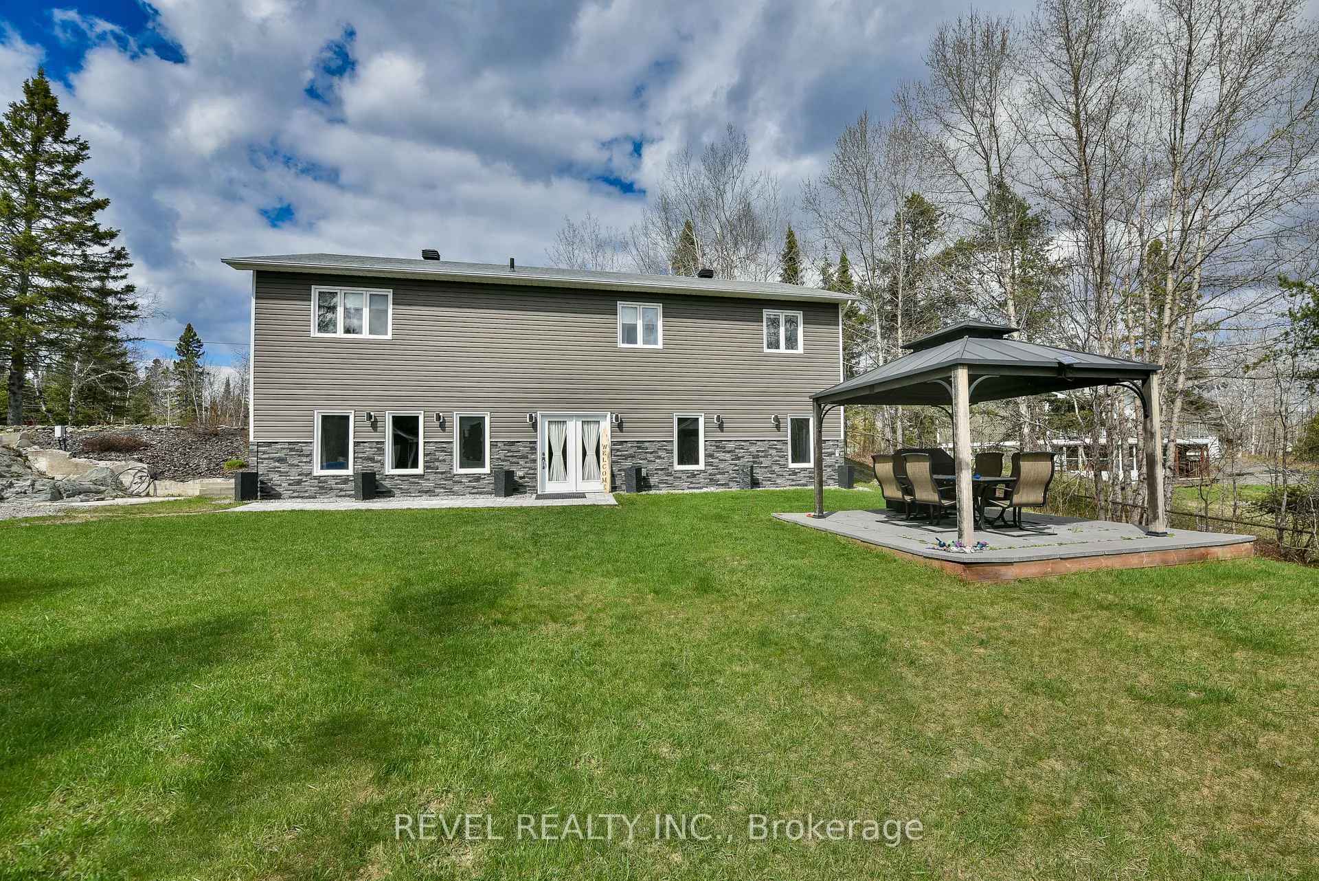 Photo 1 of 1570 Gold Mine Road, Timmins, SCH - Goldmine Rural — HOMEH