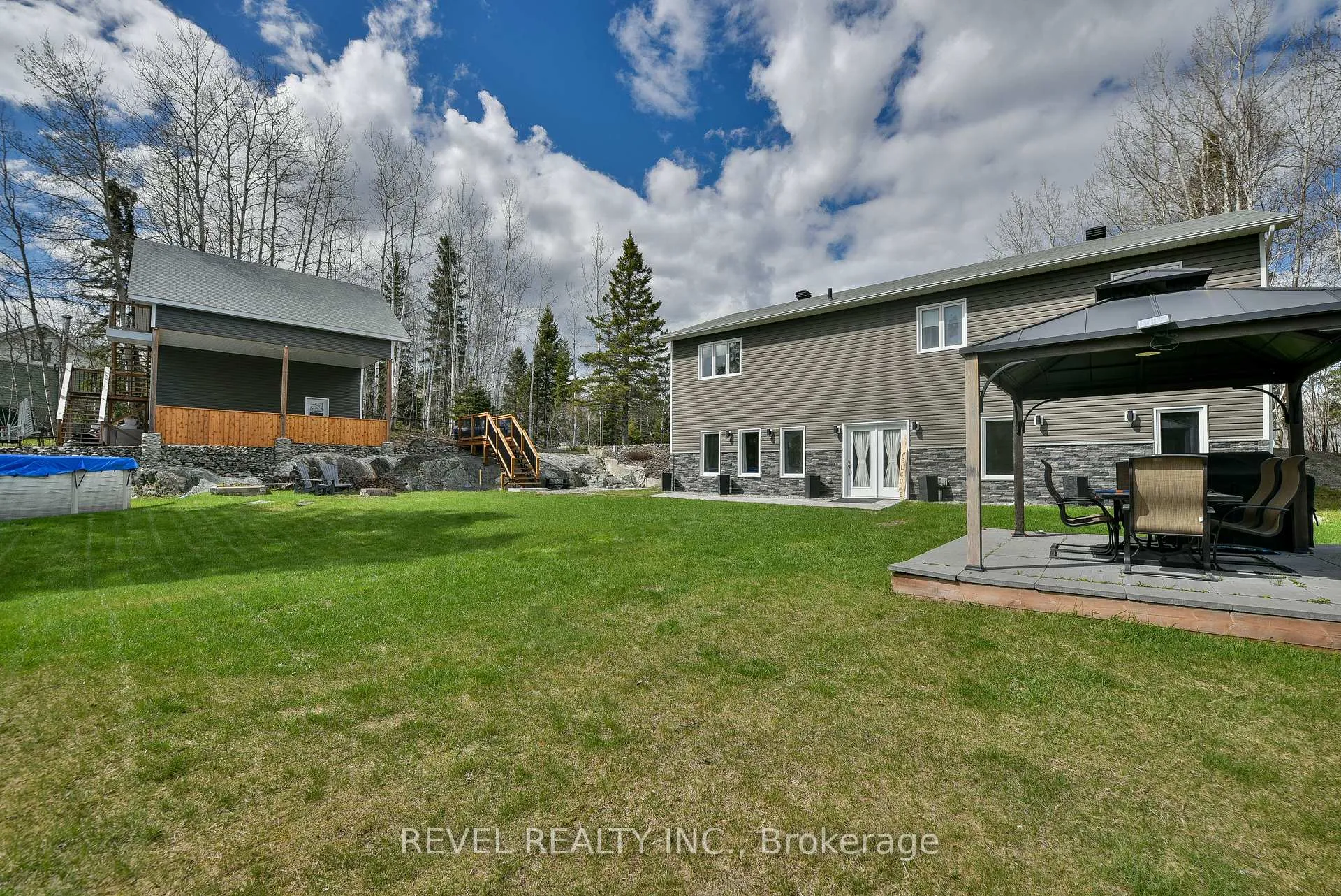 Photo 2 of 1570 Gold Mine Road, Timmins, SCH - Goldmine Rural — HOMEH