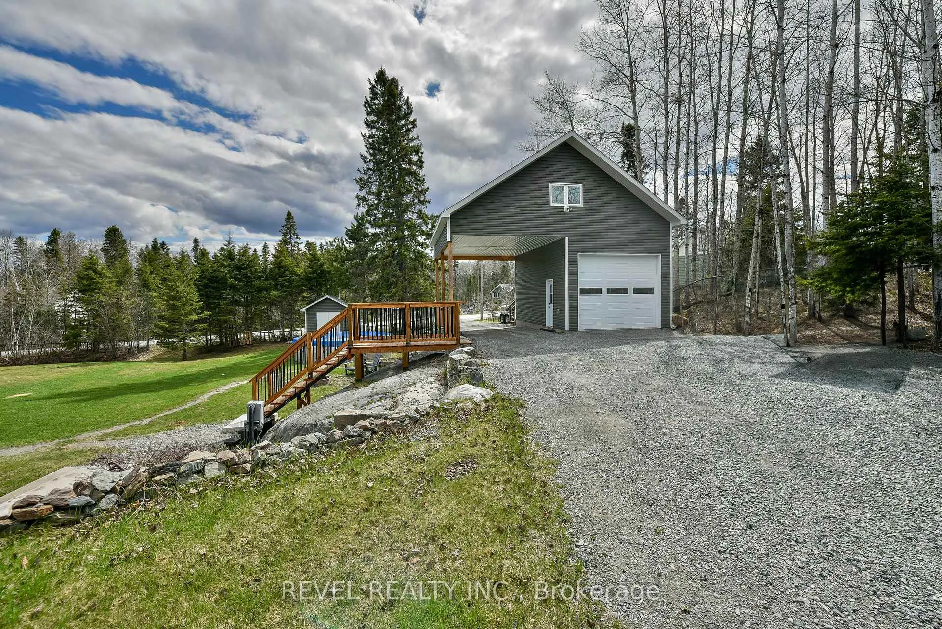 Photo 5 of 1570 Gold Mine Road, Timmins, SCH - Goldmine Rural — HOMEH