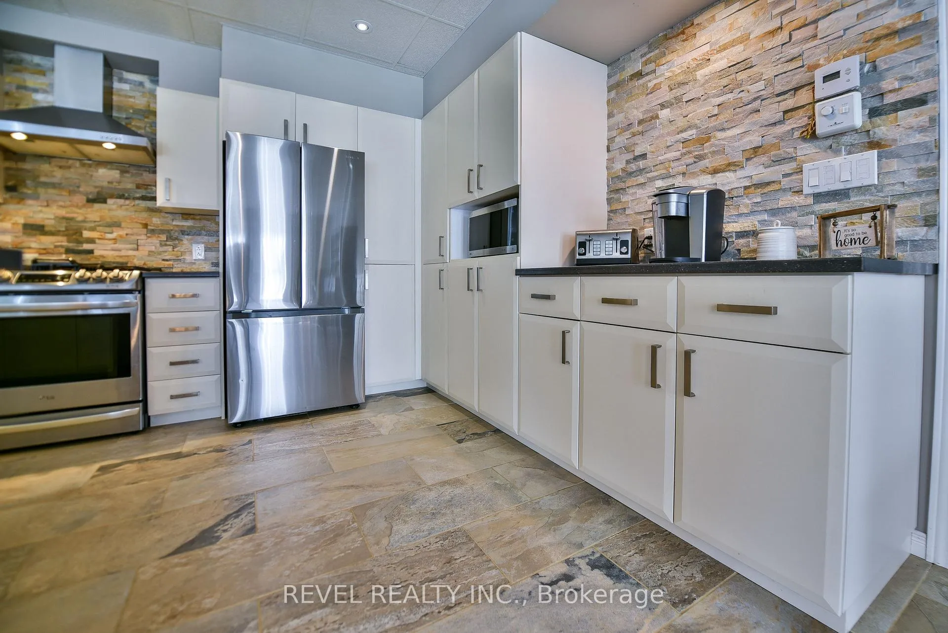 Photo 11 of 1570 Gold Mine Road, Timmins, SCH - Goldmine Rural — HOMEH