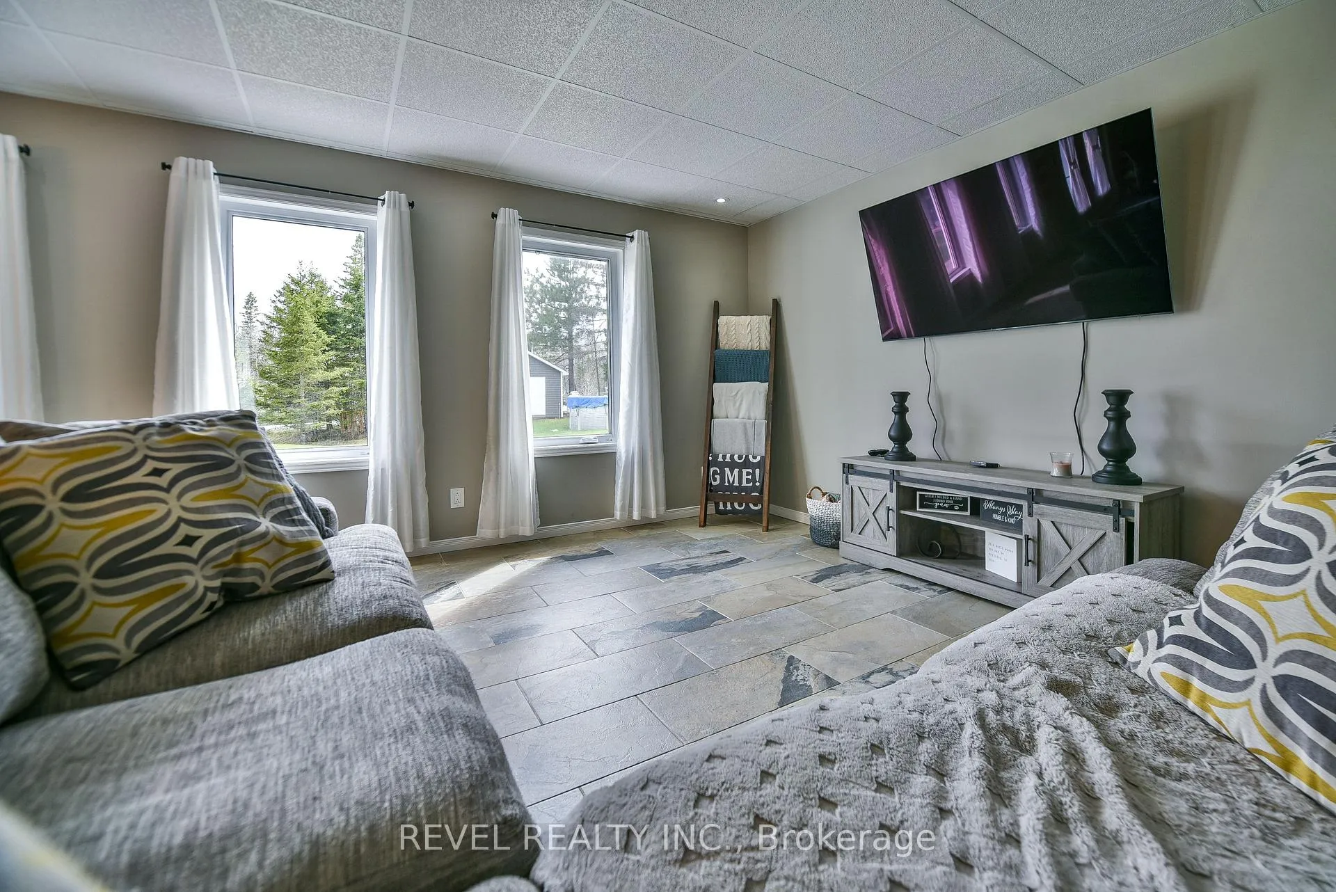Photo 16 of 1570 Gold Mine Road, Timmins, SCH - Goldmine Rural — HOMEH