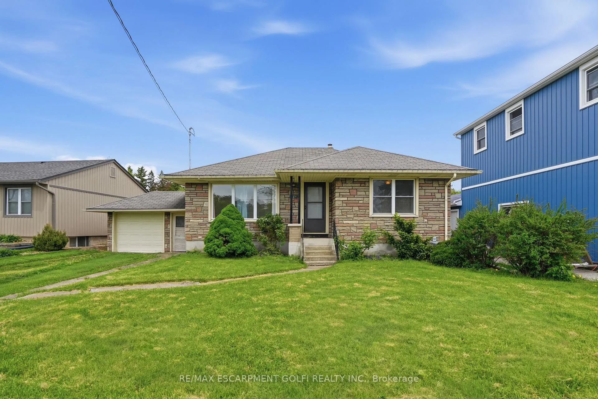 Photo 1 of 602 Geneva Street, St. Catharines, Vine/Linwell — HOMEH