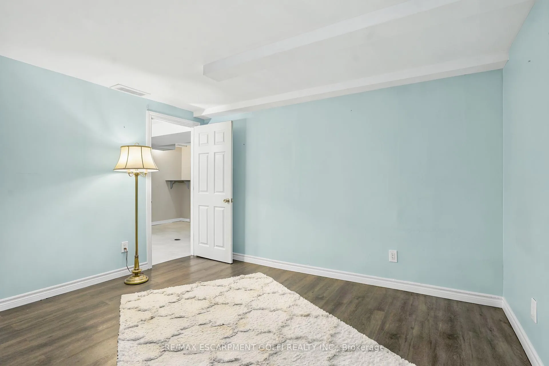 Photo 19 of 602 Geneva Street, St. Catharines, Vine/Linwell — HOMEH