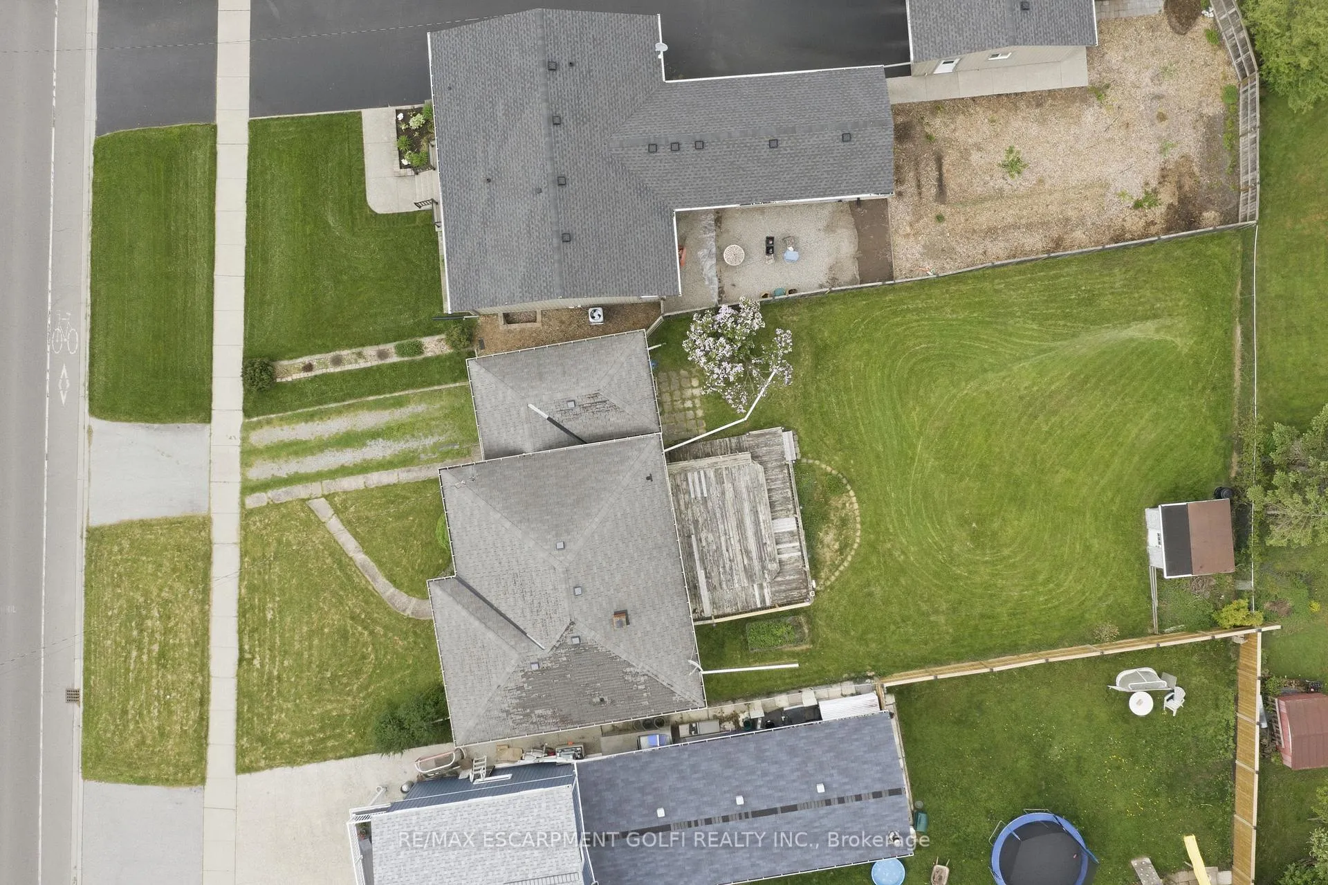 Photo 33 of 602 Geneva Street, St. Catharines, Vine/Linwell — HOMEH