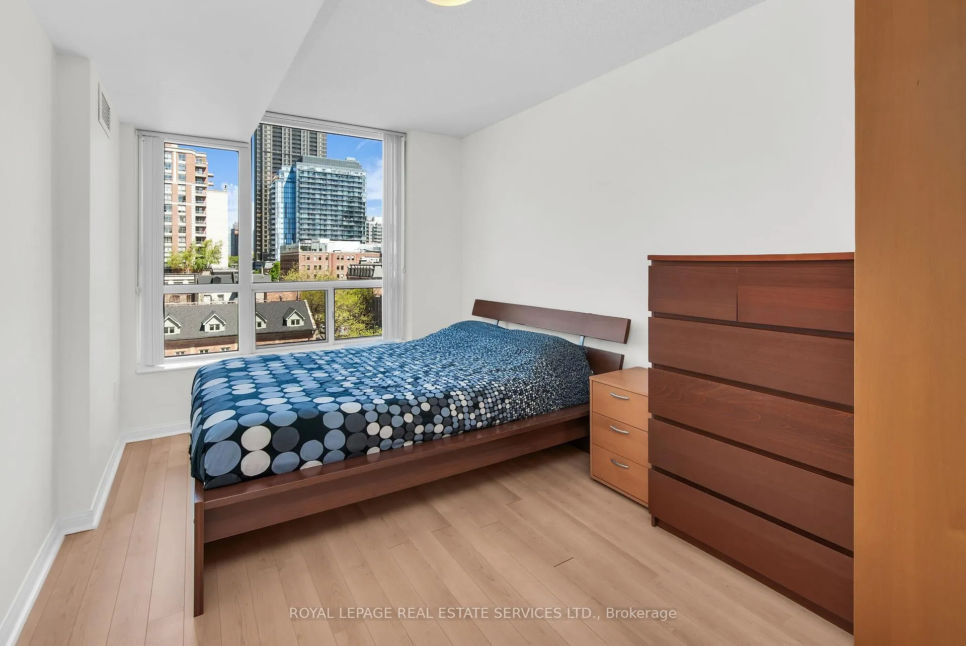 Photo 26 of Unit 704, 109 Front Street E, Toronto, Waterfront Communities — HOMEH