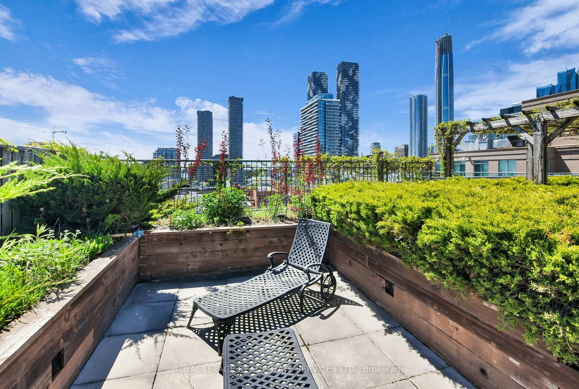 Photo 37 of Unit 704, 109 Front Street E, Toronto, Waterfront Communities — HOMEH