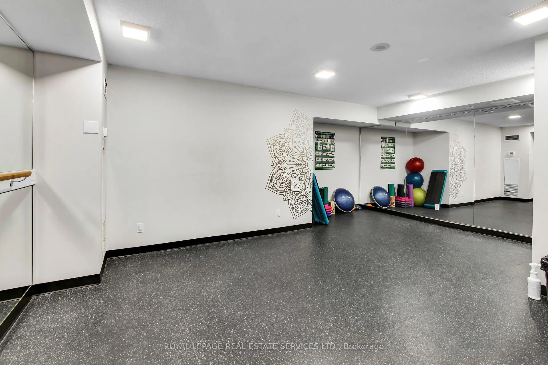 Photo 43 of Unit 704, 109 Front Street E, Toronto, Waterfront Communities — HOMEH