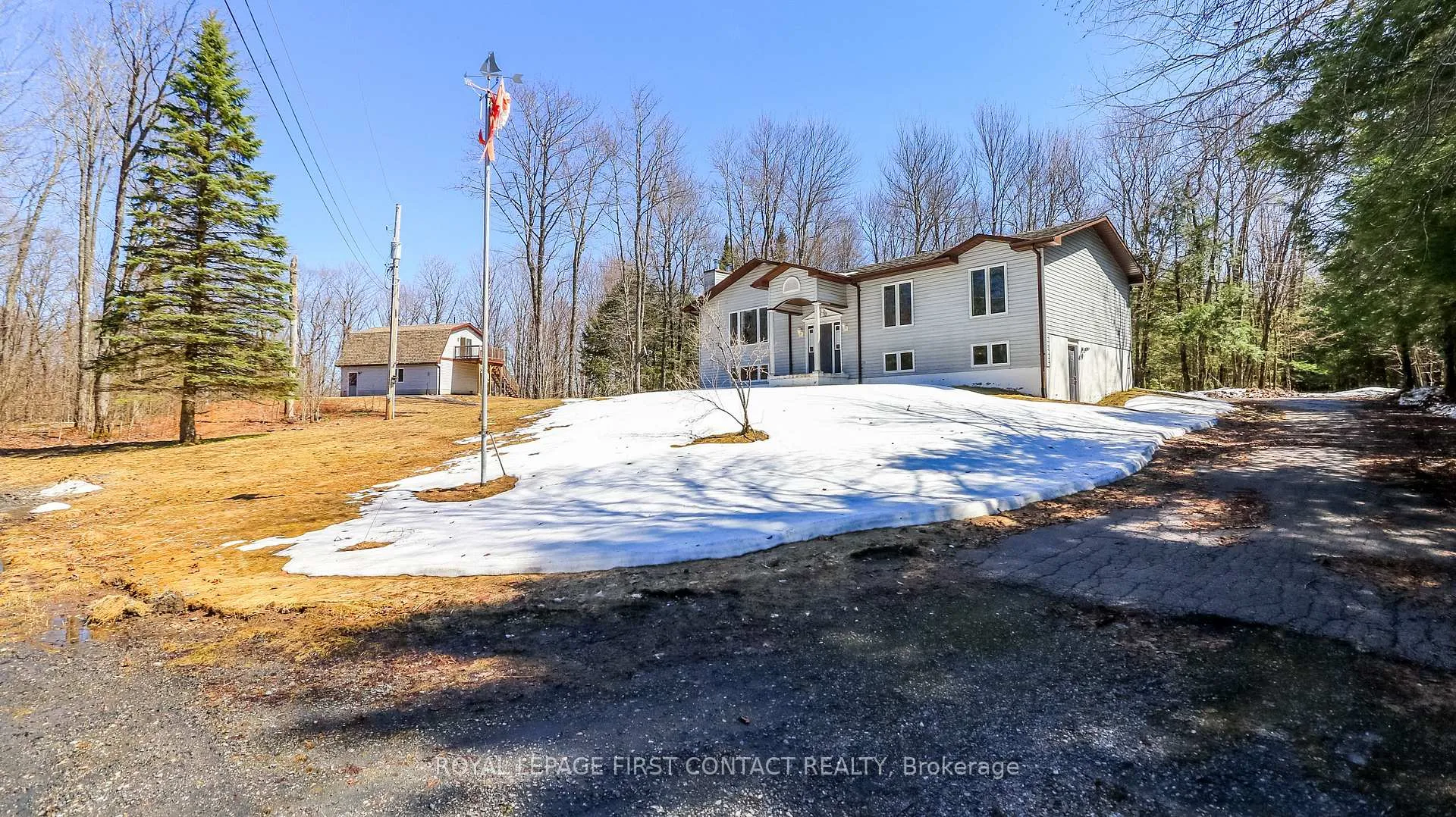 Photo 1 of 1518 Lone Pine Drive, Bracebridge, Macaulay — HOMEH