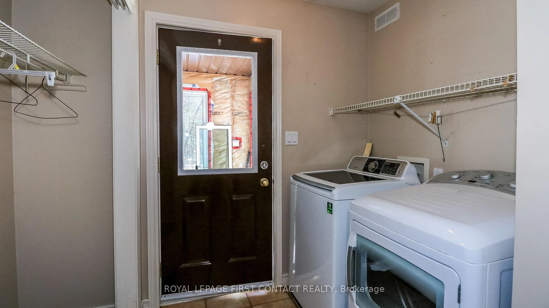 Photo 26 of 1518 Lone Pine Drive, Bracebridge, Macaulay — HOMEH