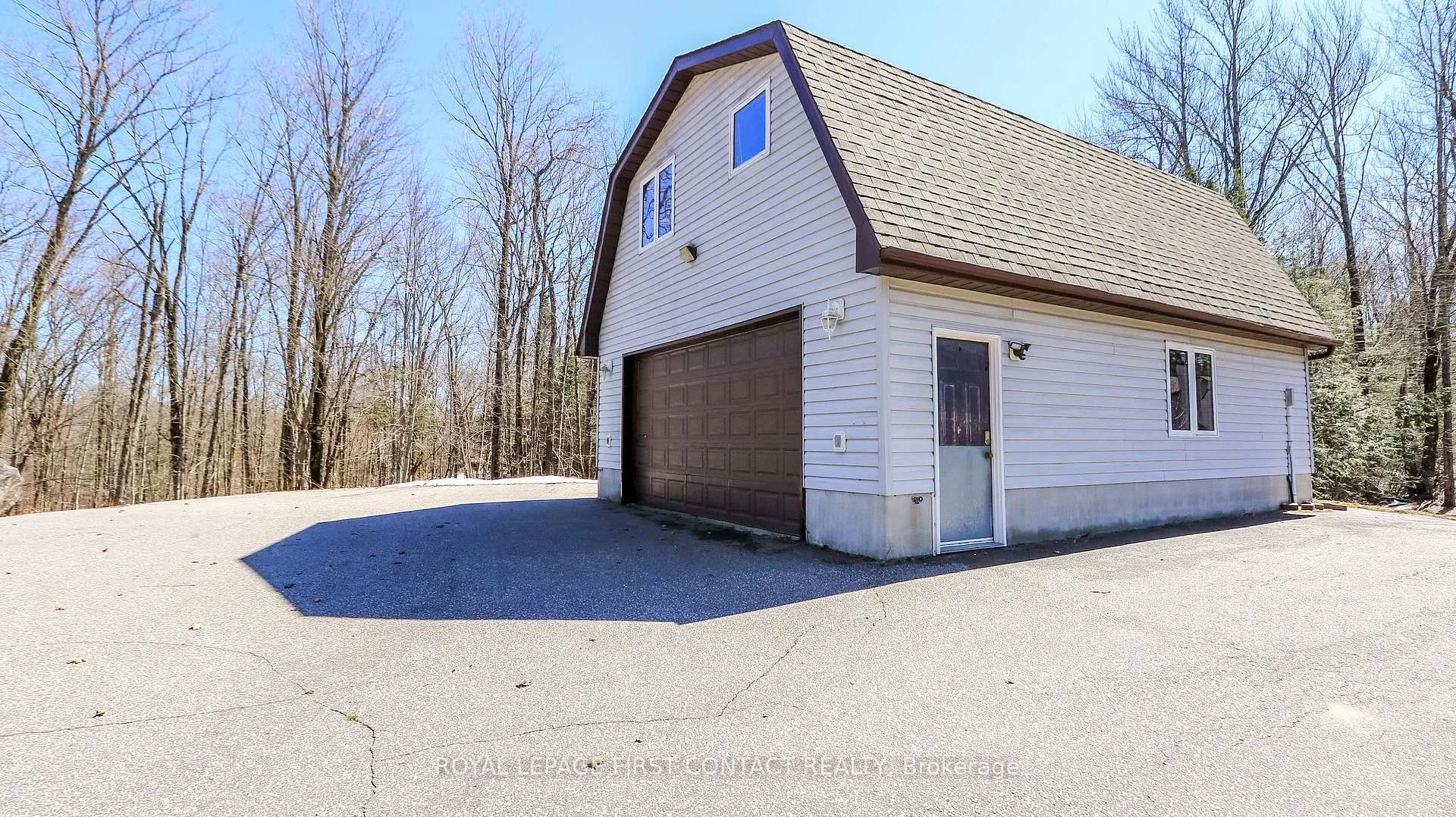 Photo 42 of 1518 Lone Pine Drive, Bracebridge, Macaulay — HOMEH