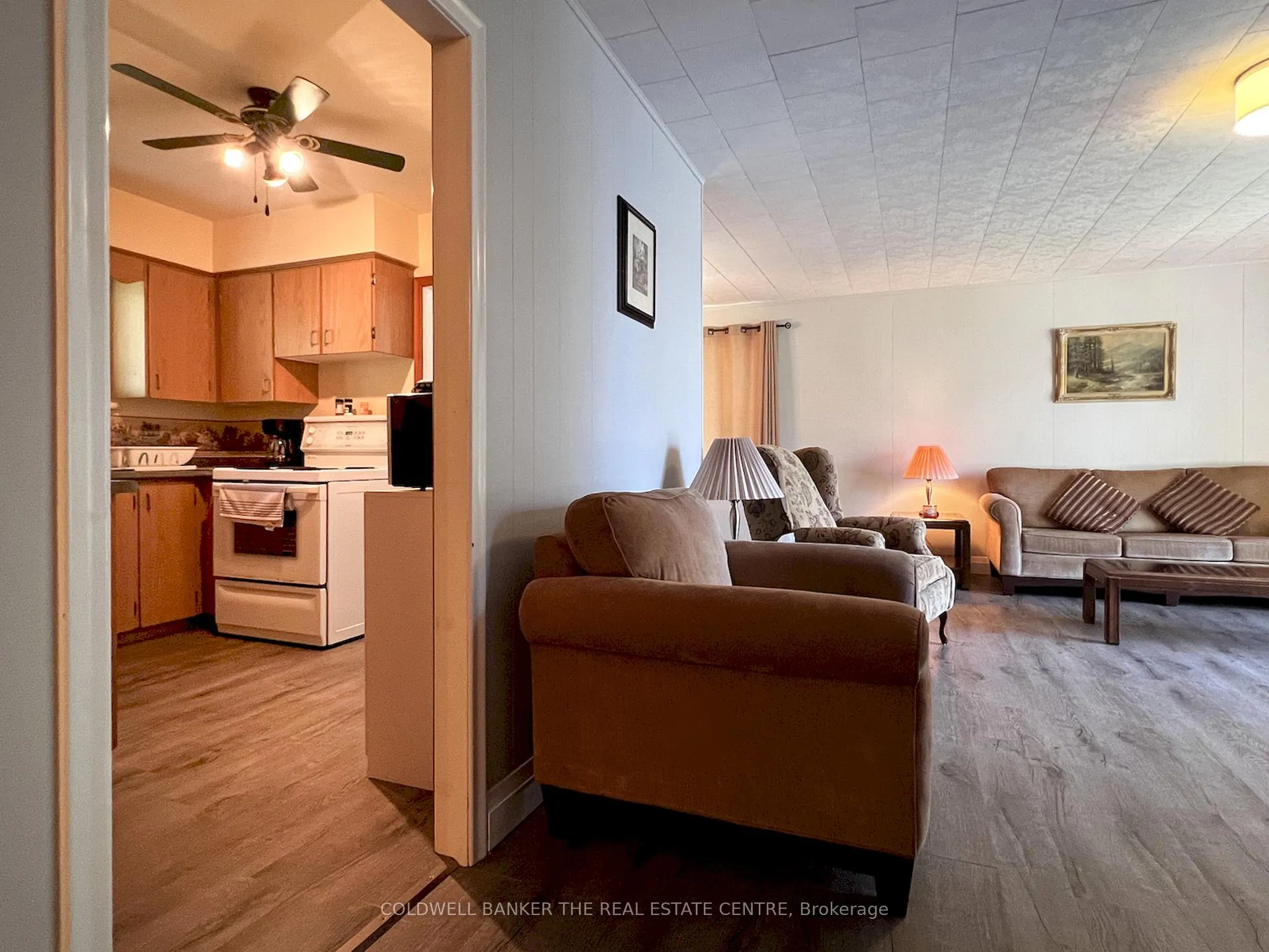 Photo 26 of 46 Iris Drive, Kawartha Lakes, Fenelon — HOMEH
