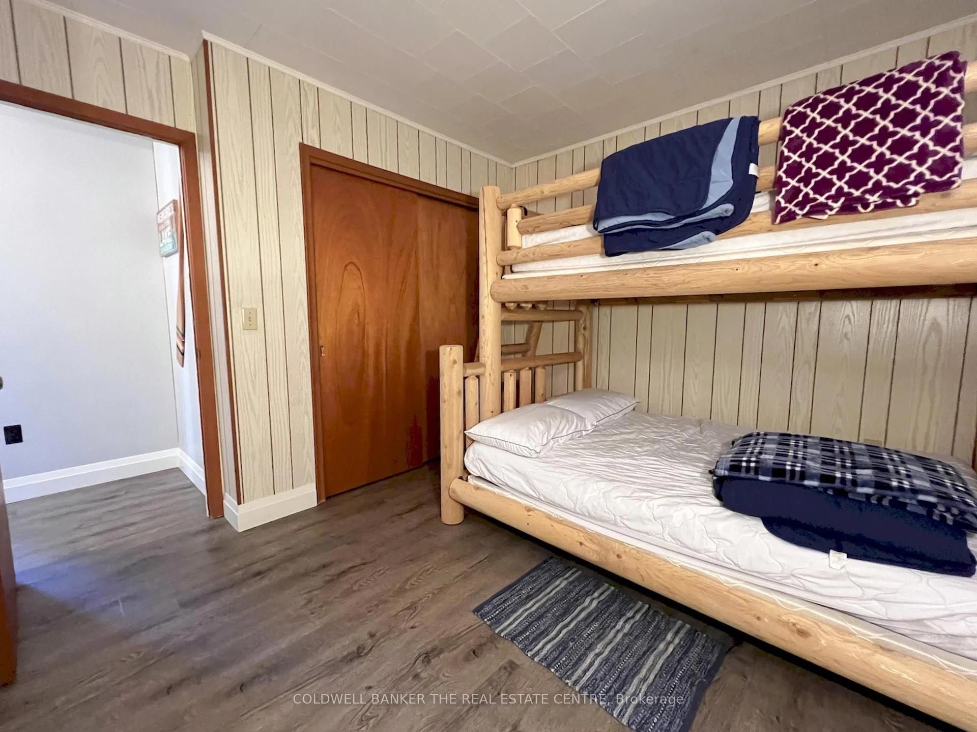 Photo 41 of 46 Iris Drive, Kawartha Lakes, Fenelon — HOMEH