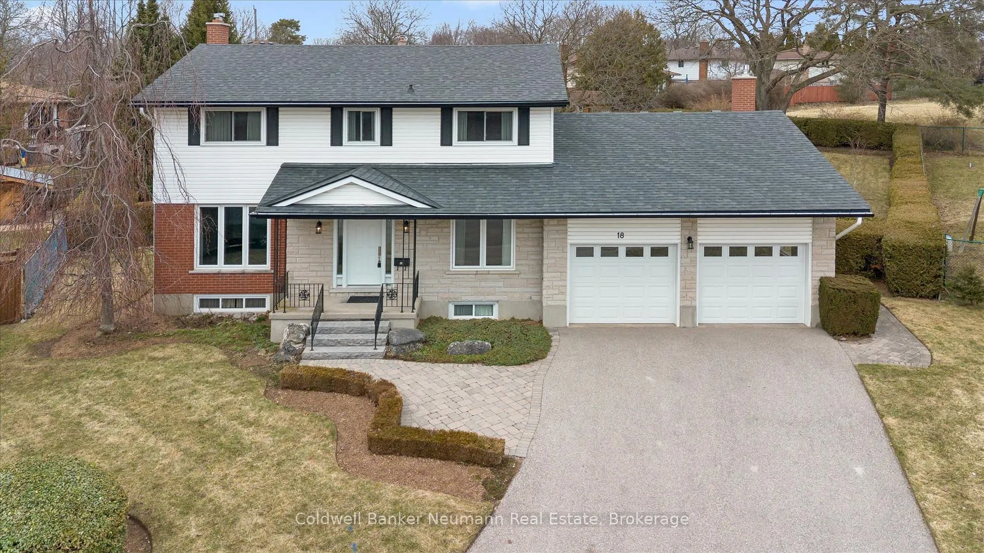 Photo 1 of 18 Carmine Place, Guelph, Victoria North — HOMEH