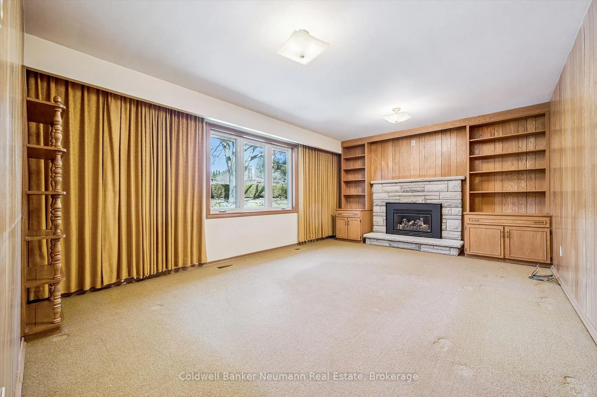 Photo 10 of 18 Carmine Place, Guelph, Victoria North — HOMEH