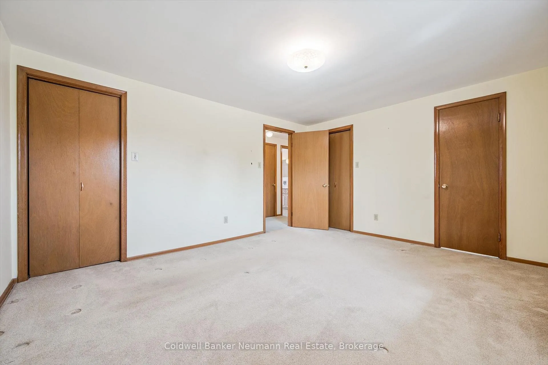 Photo 17 of 18 Carmine Place, Guelph, Victoria North — HOMEH