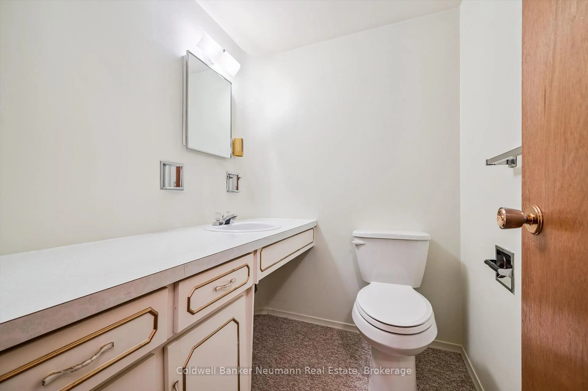 Photo 28 of 18 Carmine Place, Guelph, Victoria North — HOMEH