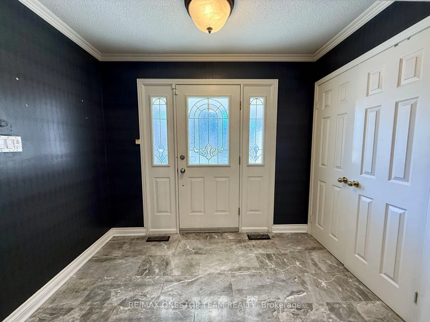 Photo 5 of 104 Willowbrook Road, Markham, Aileen-Willowbrook — HOMEH
