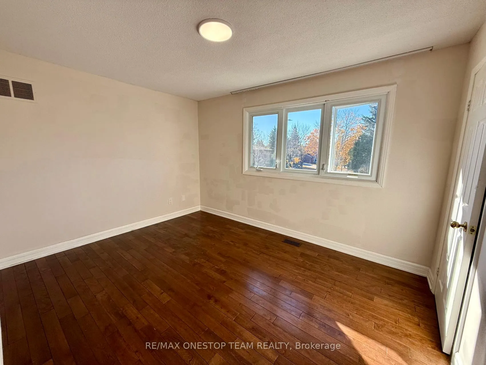 Photo 24 of 104 Willowbrook Road, Markham, Aileen-Willowbrook — HOMEH
