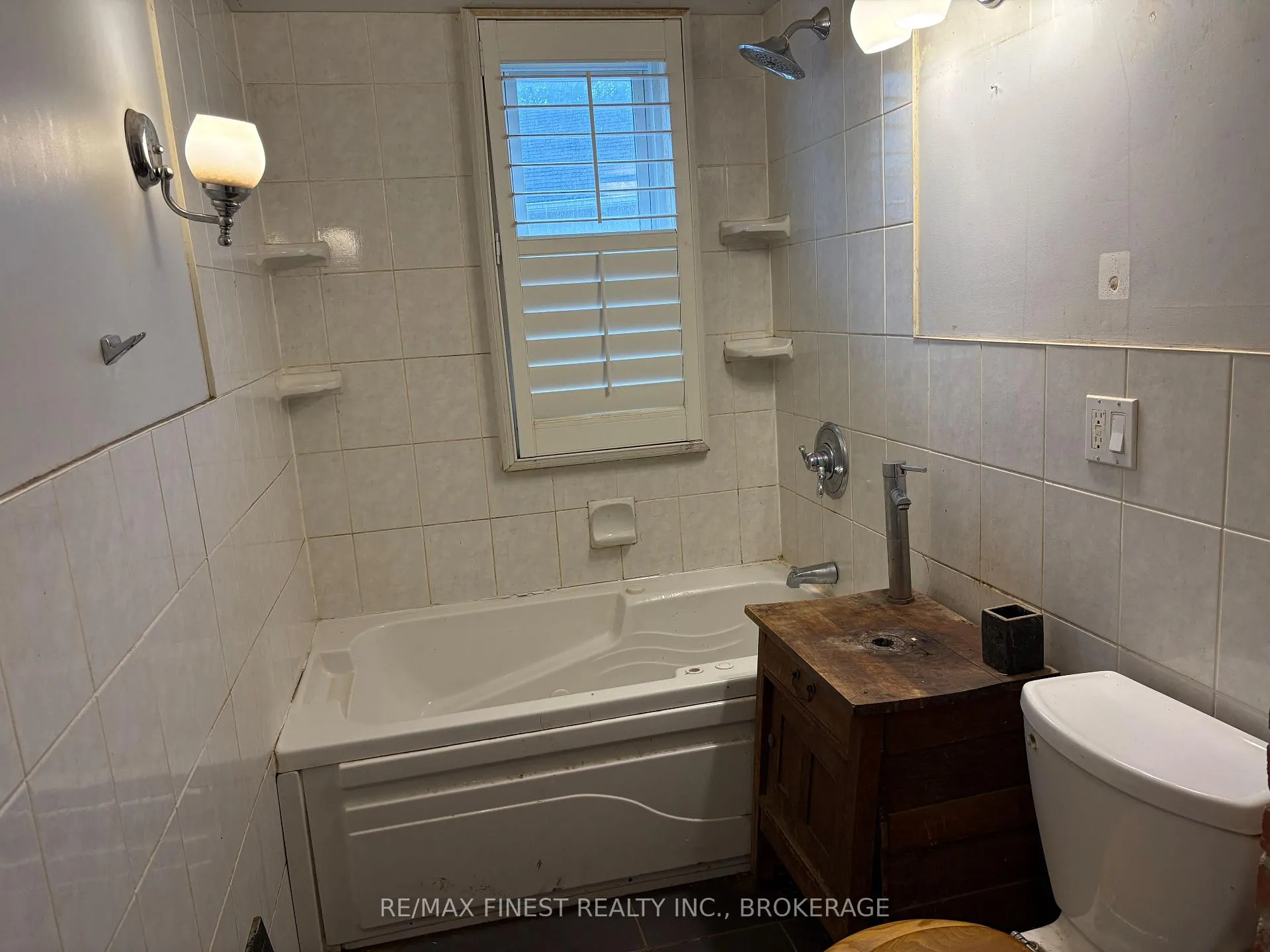 Photo 10 of 7 Alamein Drive, Kingston, Central City East — HOMEH