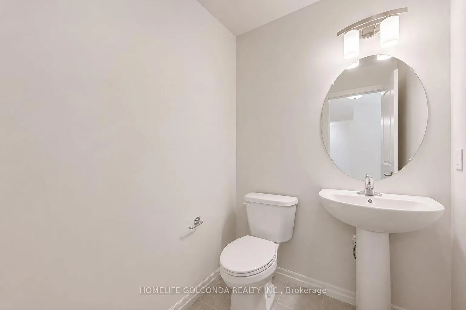Photo 6 of 74 Renaissance Drive, St. Thomas — HOMEH