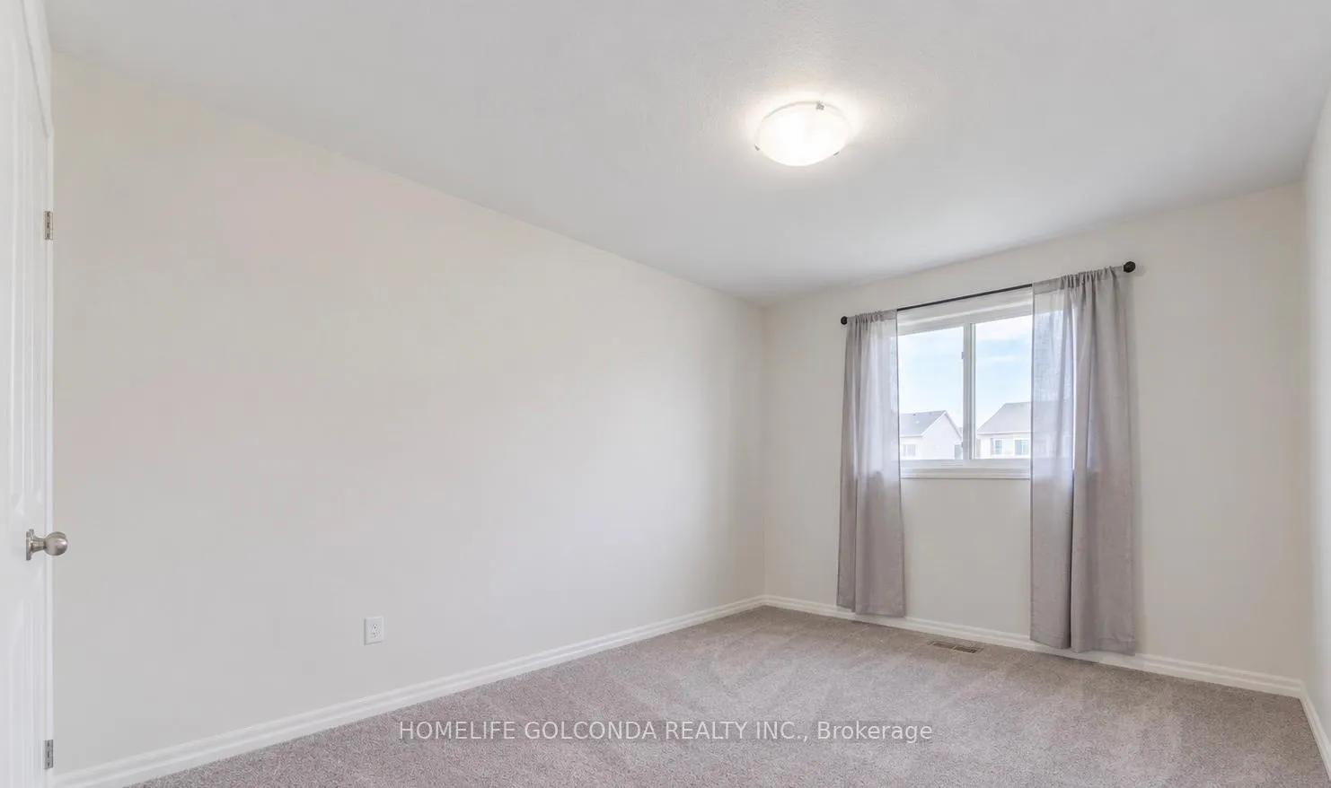 Photo 10 of 74 Renaissance Drive, St. Thomas — HOMEH
