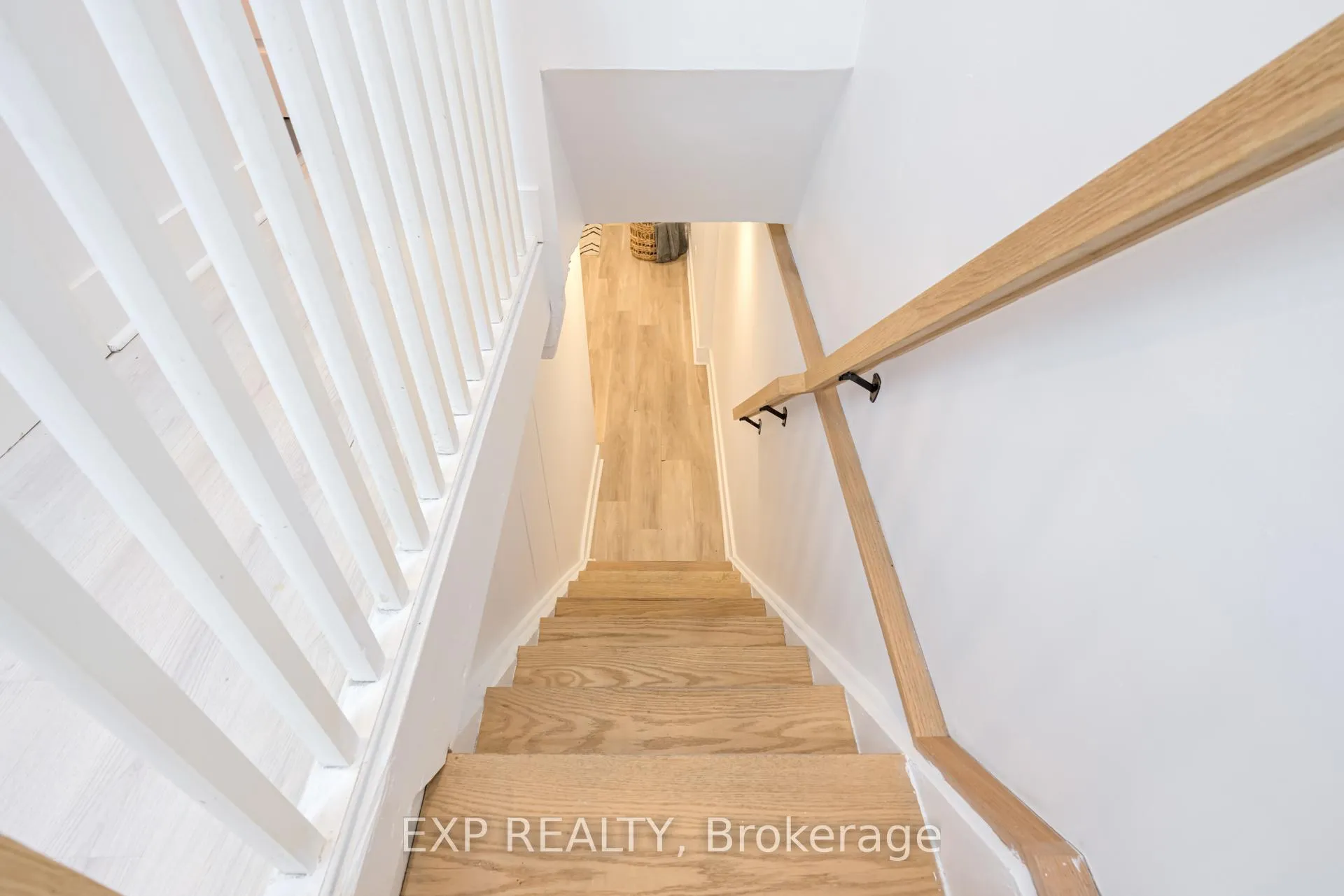 Photo 27 of 146 Hanson Street, Toronto, Woodbine Corridor — HOMEH