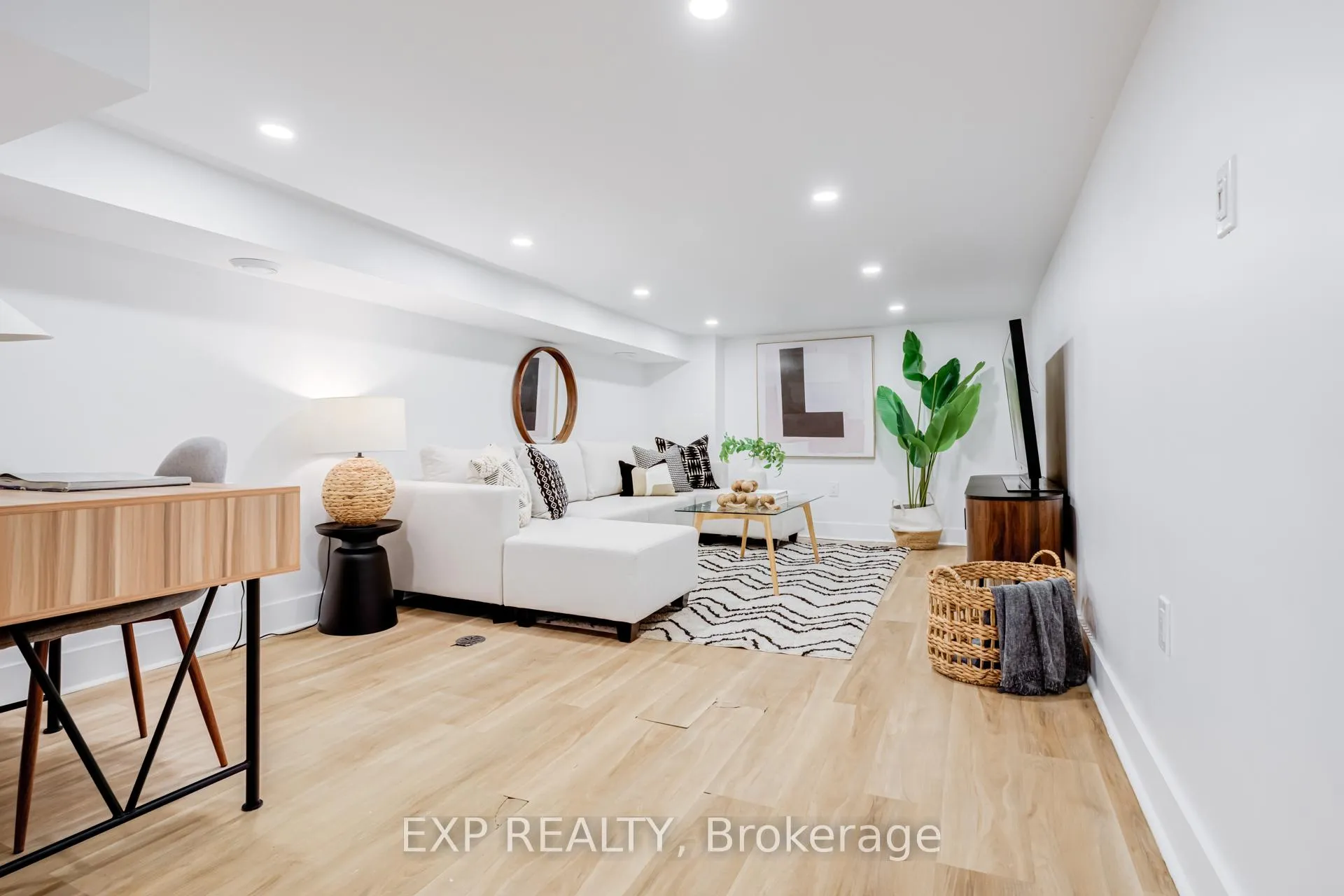 Photo 28 of 146 Hanson Street, Toronto, Woodbine Corridor — HOMEH