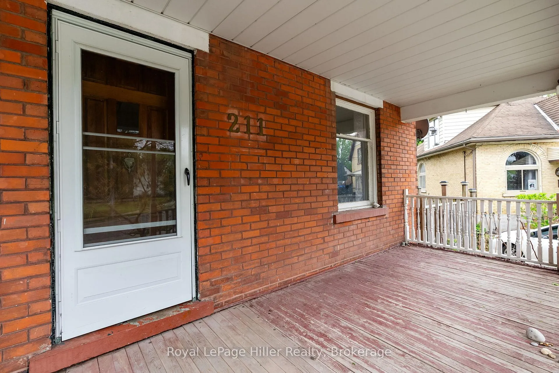 Photo 5 of 211 Nelson Street, Stratford — HOMEH