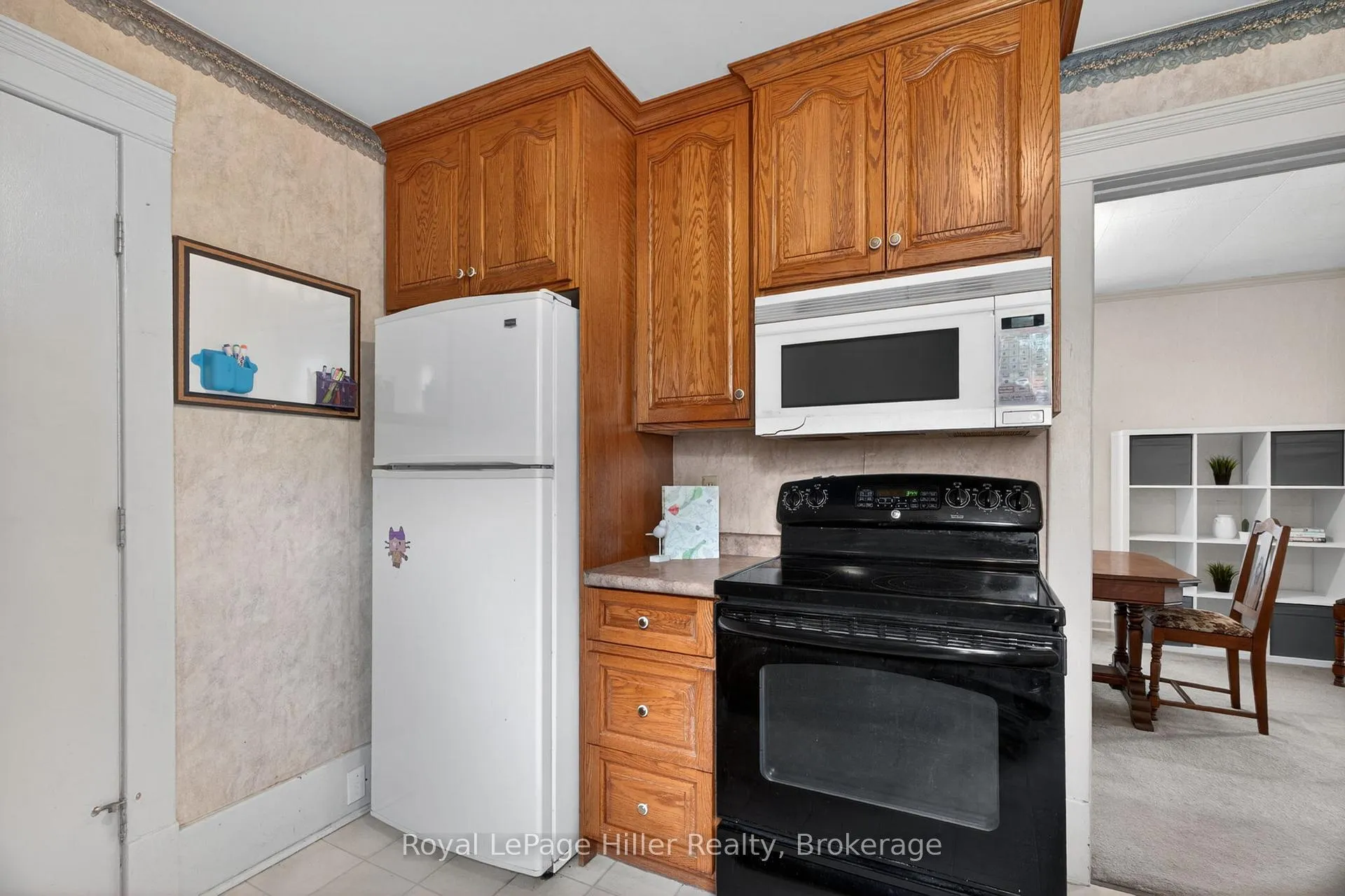 Photo 17 of 211 Nelson Street, Stratford — HOMEH