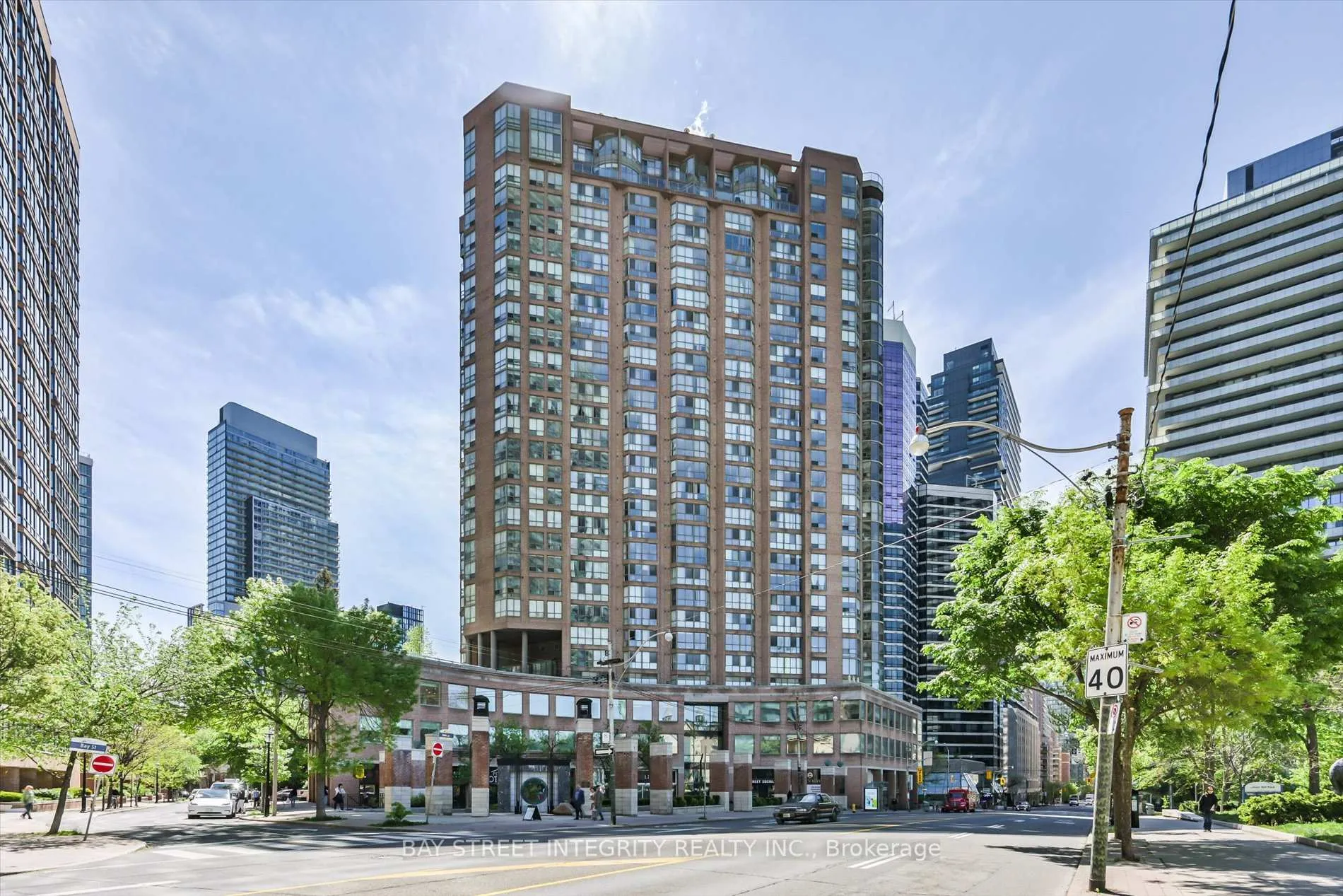 Photo 1 of Unit 2013, 44 St Joseph Street, Toronto, Bay Street Corridor — HOMEH