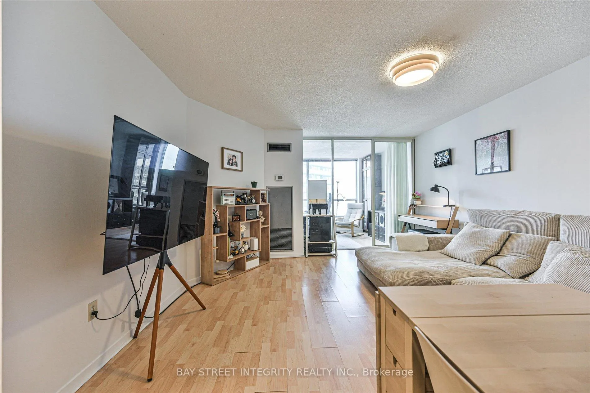 Photo 11 of Unit 2013, 44 St Joseph Street, Toronto, Bay Street Corridor — HOMEH
