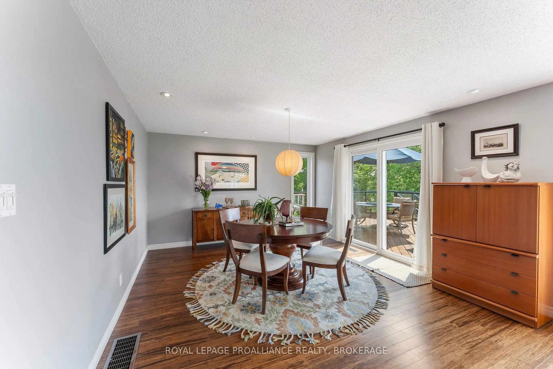 Photo 21 of 80 Limeridge Drive, Kingston, Kingston East (Incl Barret Crt) — HOMEH