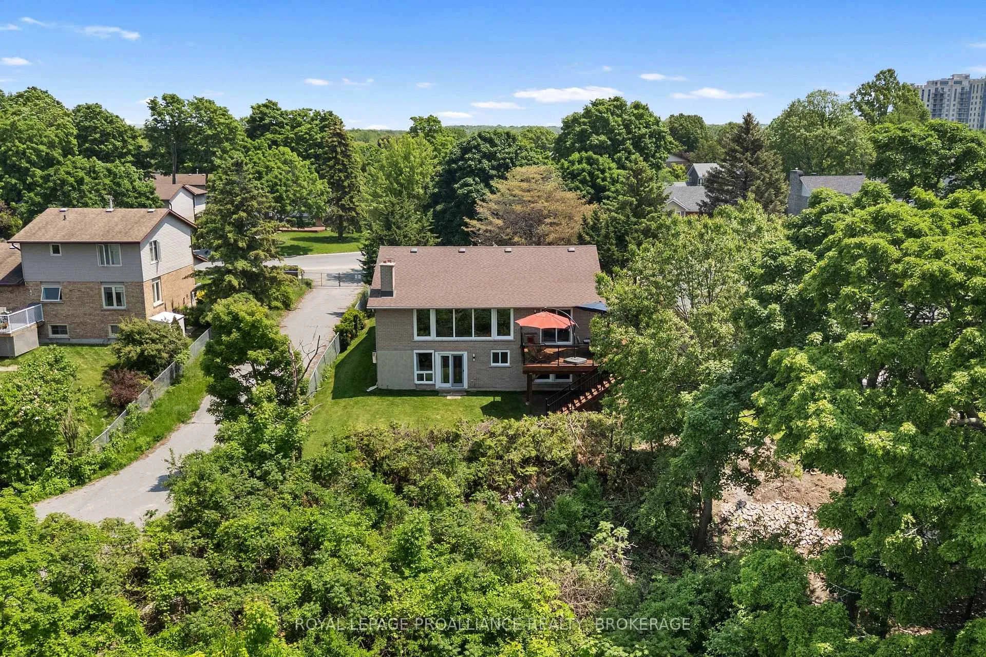 Photo 42 of 80 Limeridge Drive, Kingston, Kingston East (Incl Barret Crt) — HOMEH