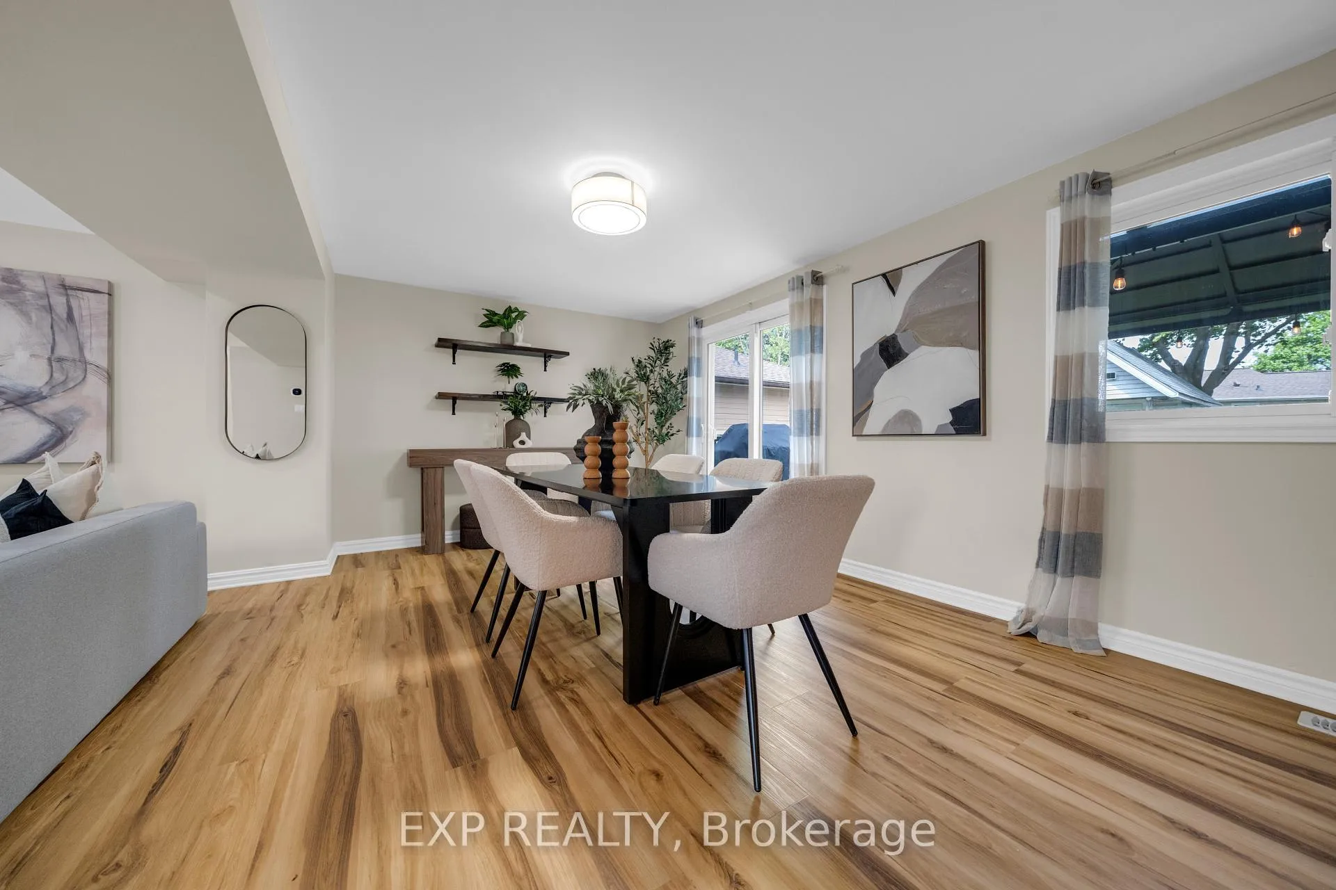 Photo 6 of 26 Peachtree Crescent, Cambridge, St Andrews/Southwood — HOMEH