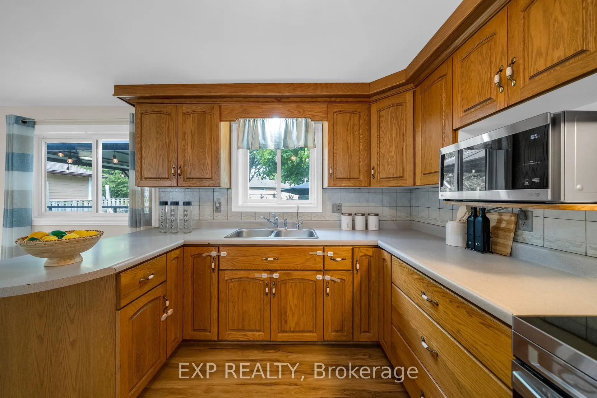 Photo 12 of 26 Peachtree Crescent, Cambridge, St Andrews/Southwood — HOMEH