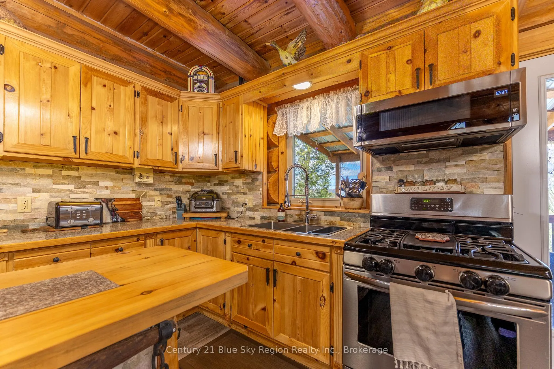 Photo 8 of 18 Pargeter Drive, East Ferris, Astorville — HOMEH