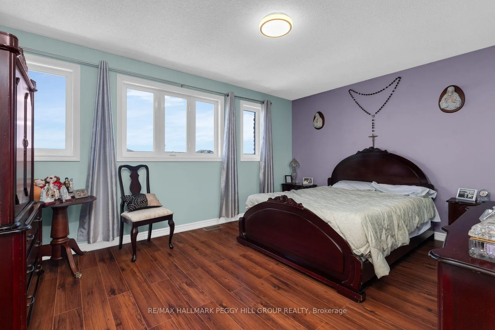 Photo 10 of 120 Jessica Drive, Barrie, Painswick South — HOMEH