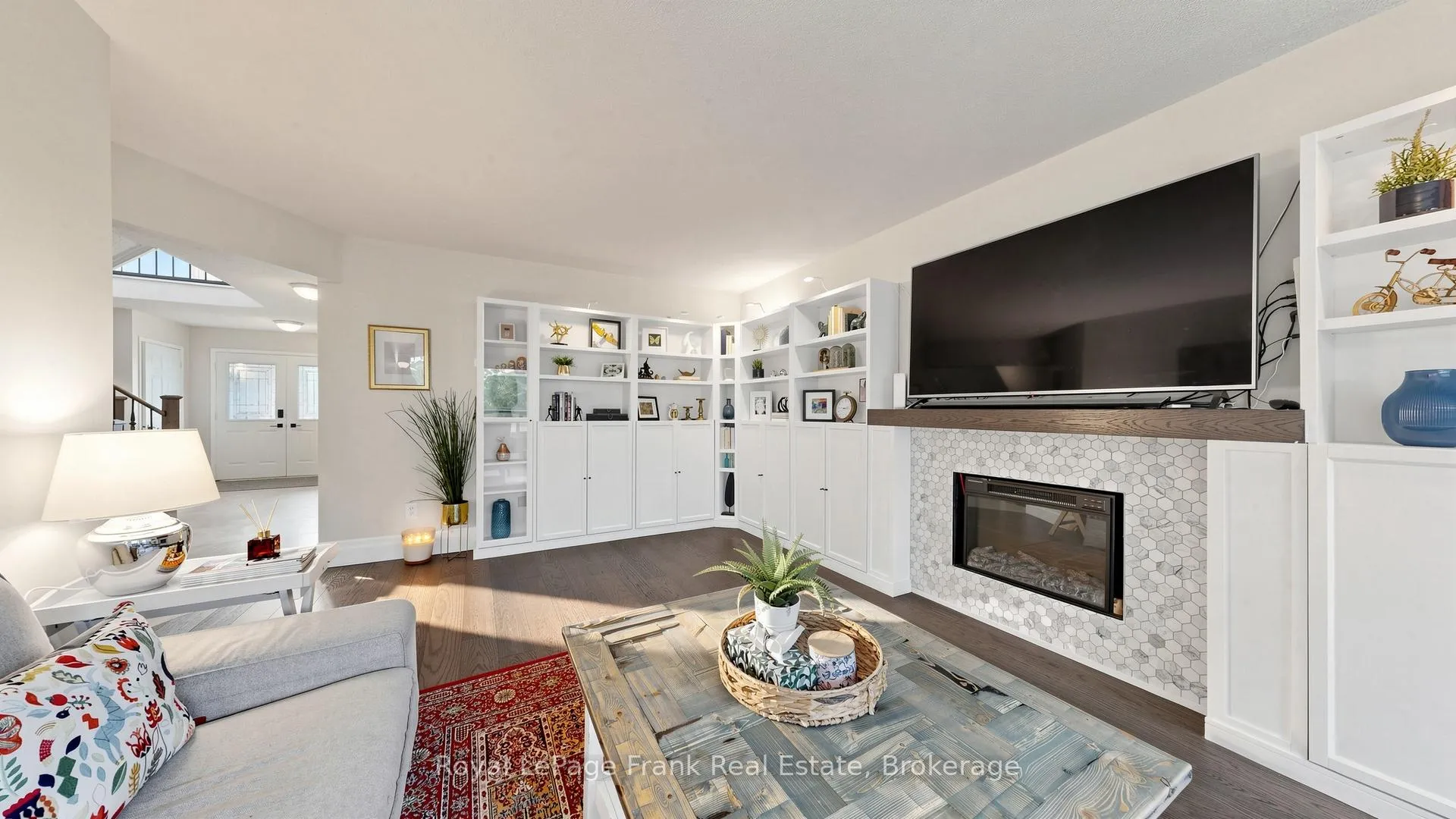 Photo 7 of 133 Glenabbey Drive S, Clarington, Courtice — HOMEH
