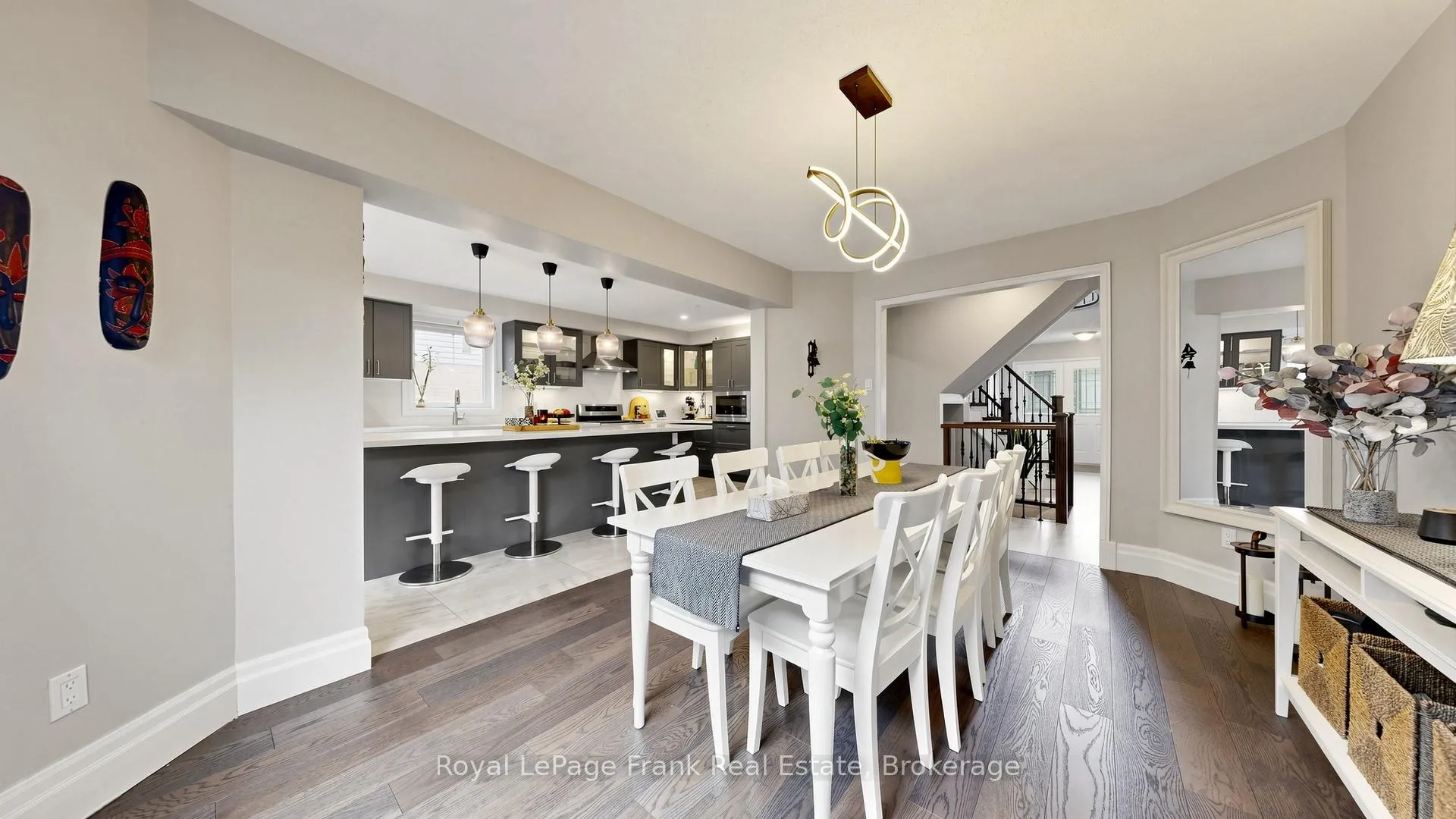 Photo 10 of 133 Glenabbey Drive S, Clarington, Courtice — HOMEH