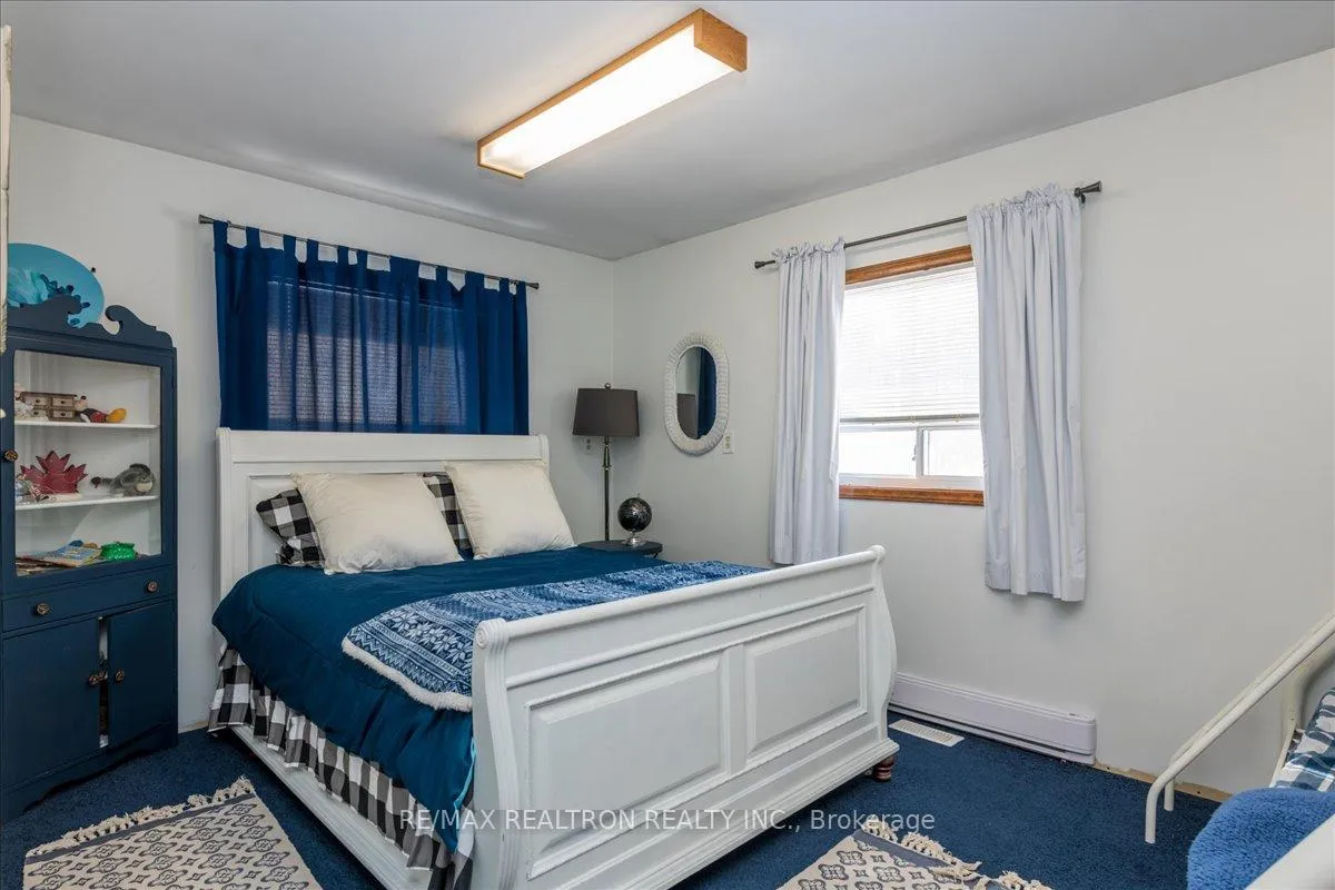 Photo 8 of 4051 Glen Cedar Drive, Ramara, Rural Ramara — HOMEH