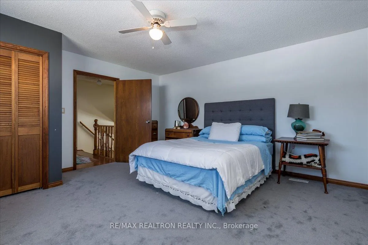 Photo 15 of 4051 Glen Cedar Drive, Ramara, Rural Ramara — HOMEH