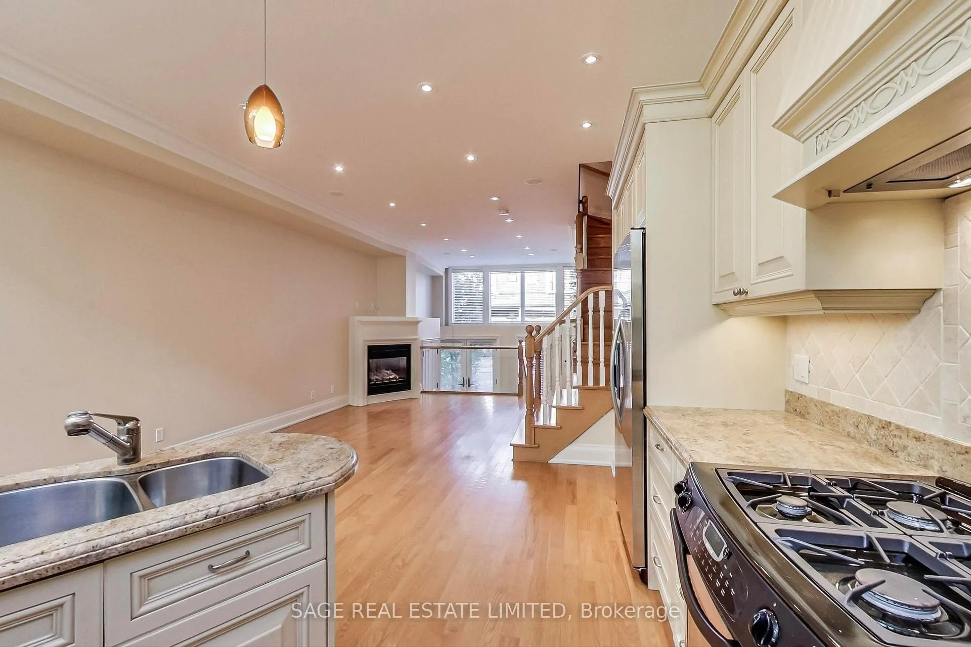 Photo 10 of 2C Beatrice Street, Toronto, Trinity-Bellwoods — HOMEH